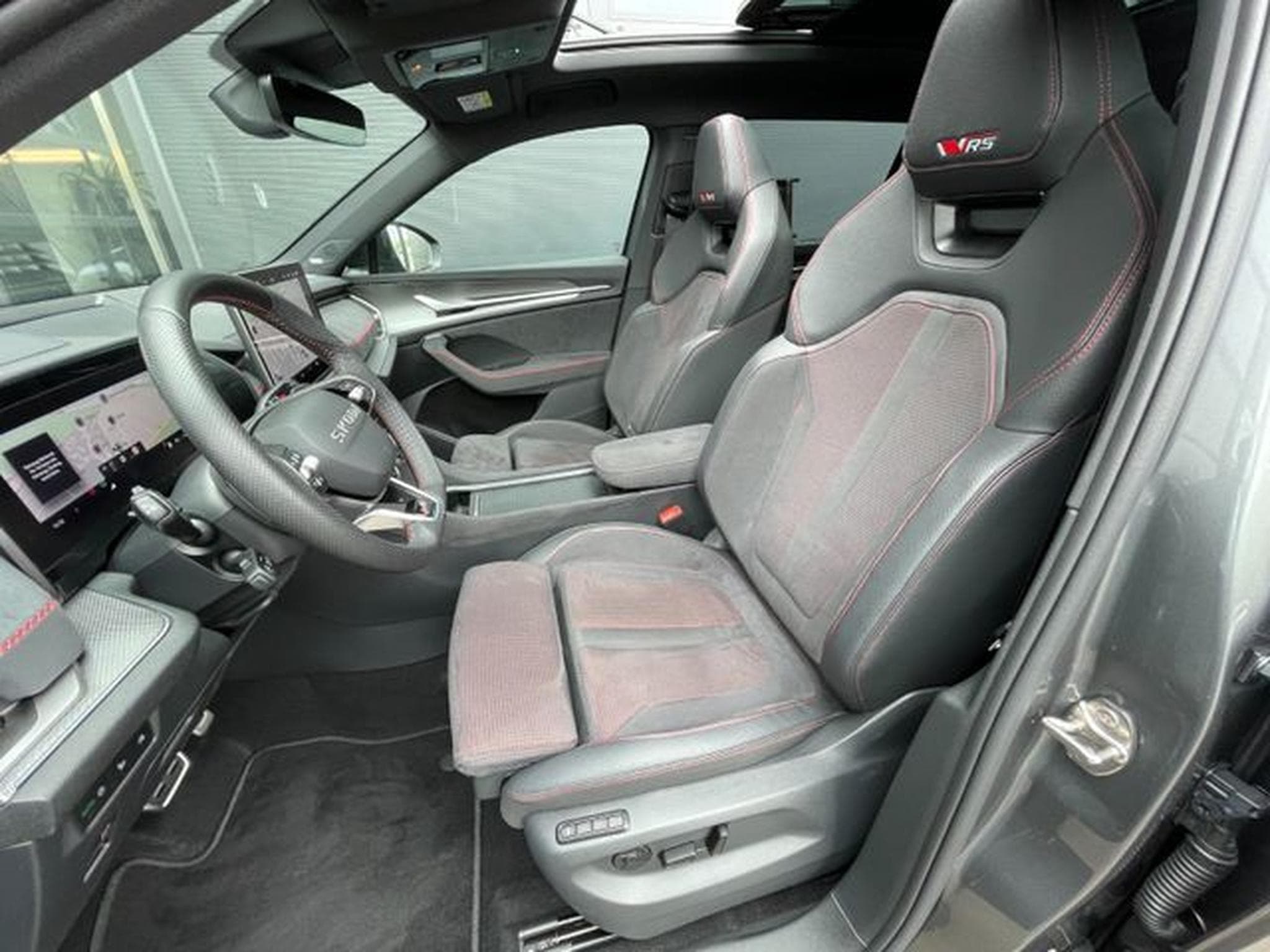 Skoda Kodiaq Kodiaq 2.0TSI 195kW RS 7-Sitze Pano AHK Canton (2025) - Photo 11