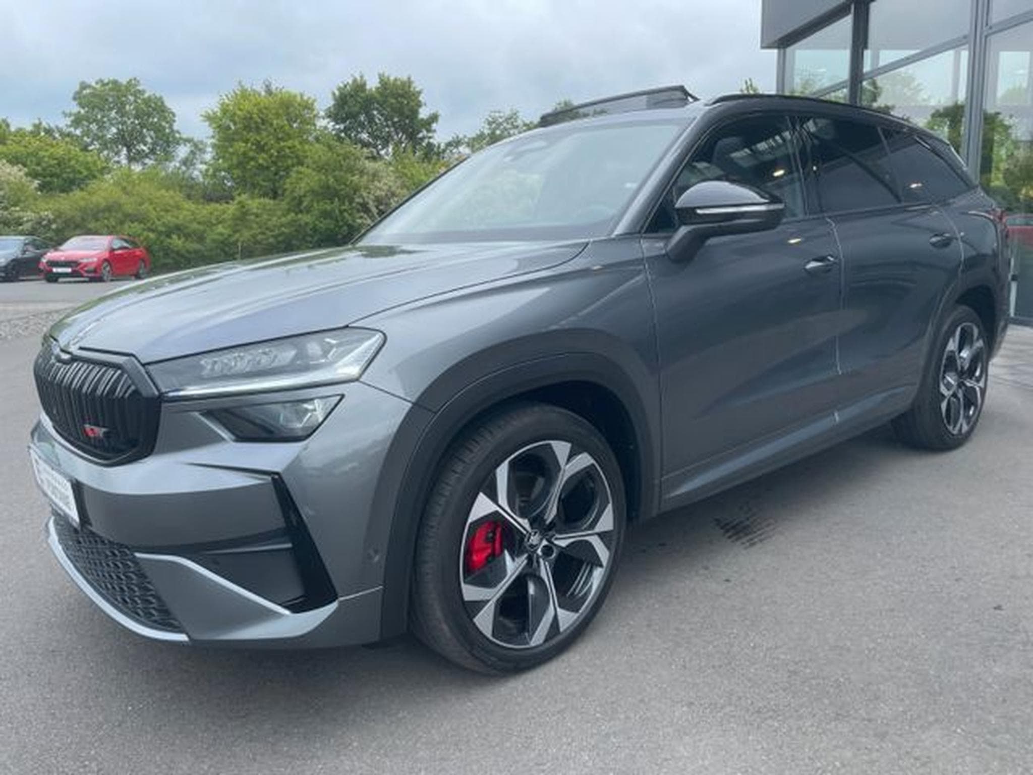 Skoda Kodiaq Kodiaq 2.0TSI 195kW RS 7-Sitze Pano AHK Canton (2025) - Photo 2