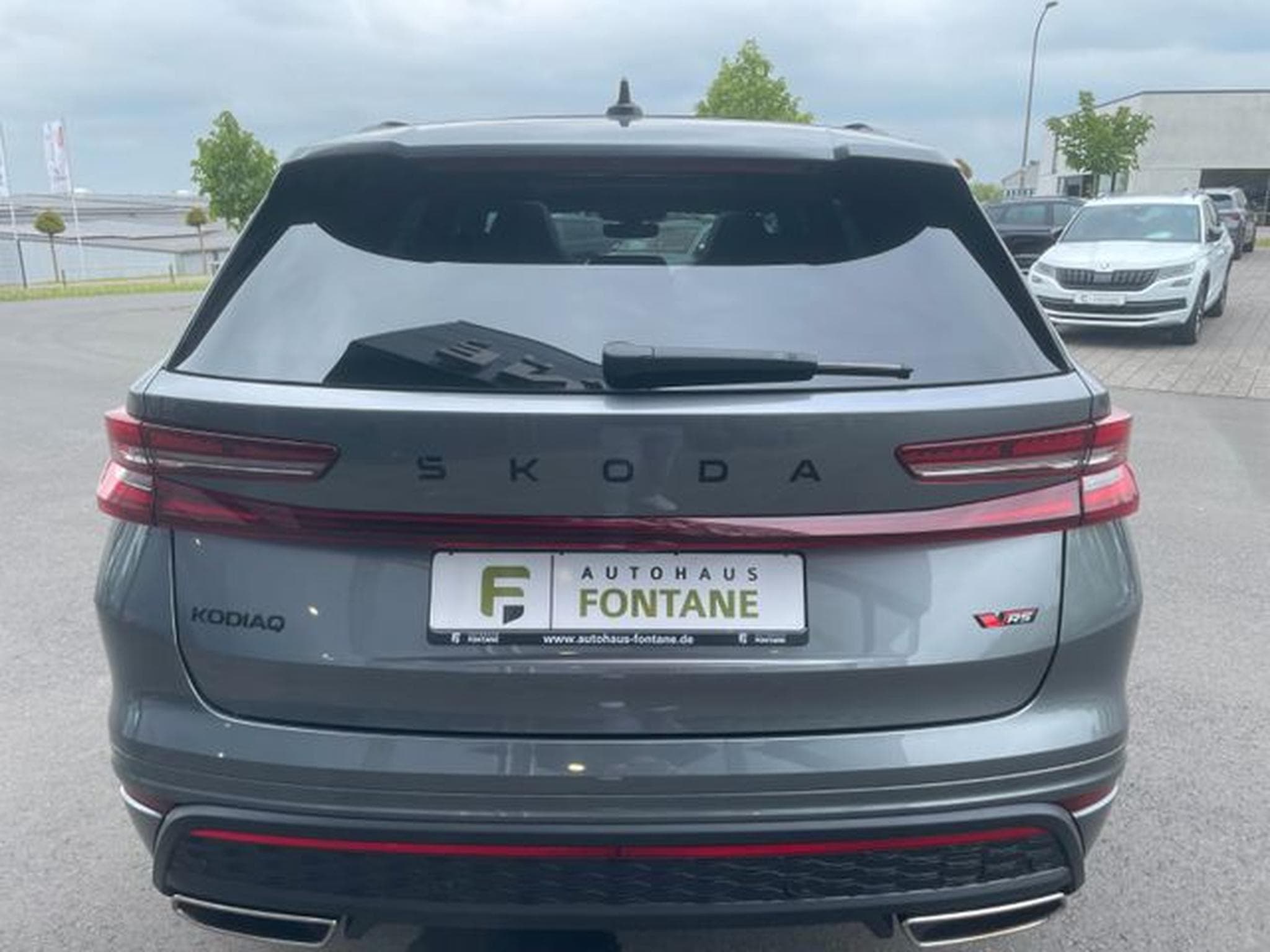 Skoda Kodiaq Kodiaq 2.0TSI 195kW RS 7-Sitze Pano AHK Canton (2025) - Photo 8