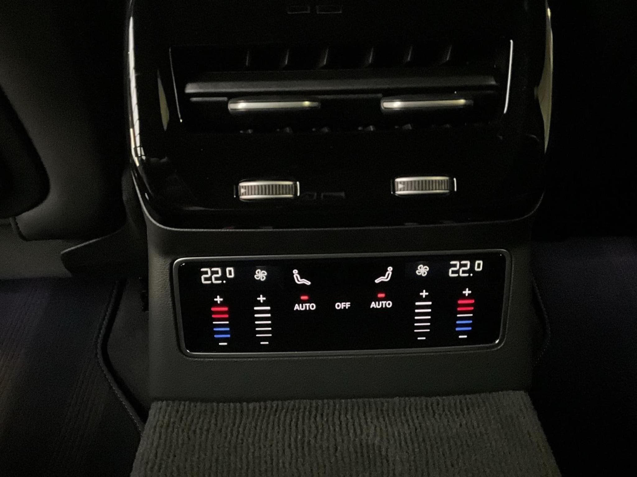 Audi A6 Avant+S-Tronic+TDI+P.Business (2025) - Photo 21