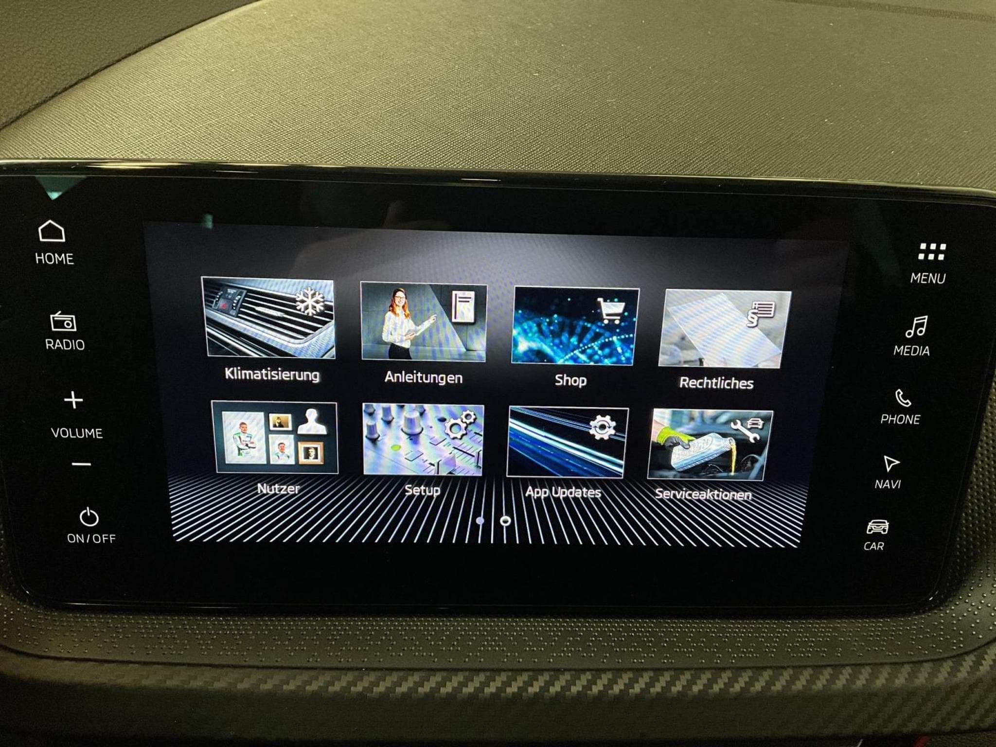 Skoda Scala Monte-Carlo+DSG+LED+PANO (2025) - Photo 19