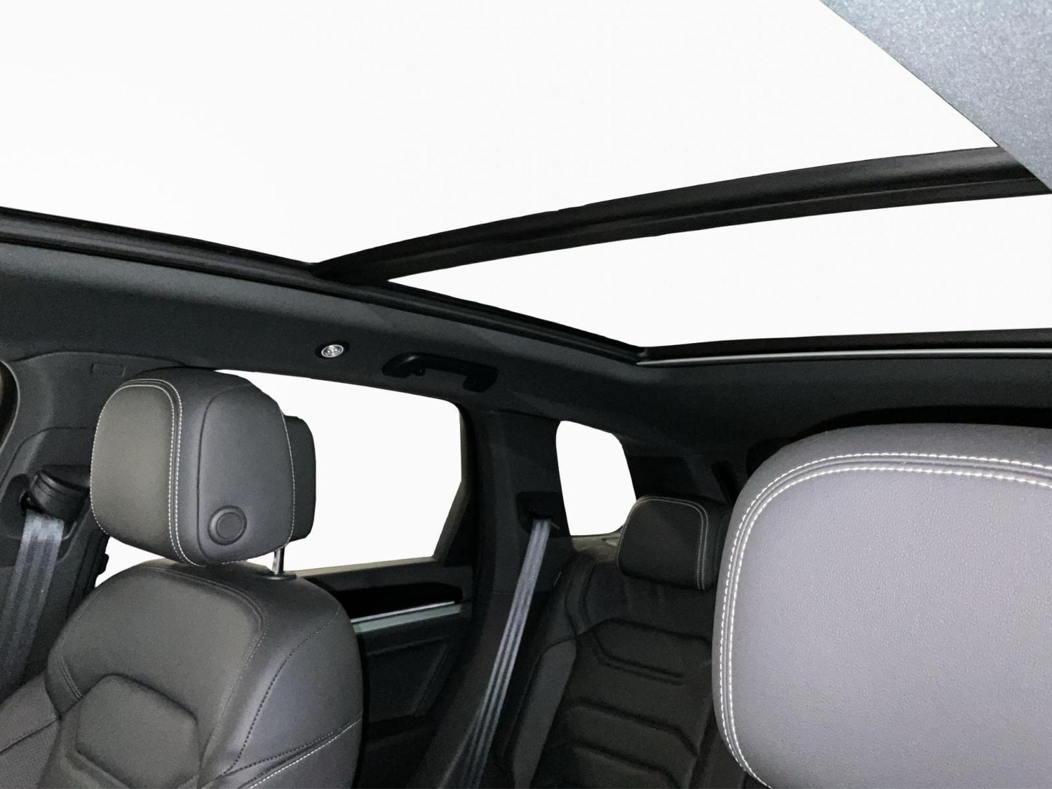 VW Touareg Elegance+V6+4M+Pano+AHK+Luft (2023) - Photo 15