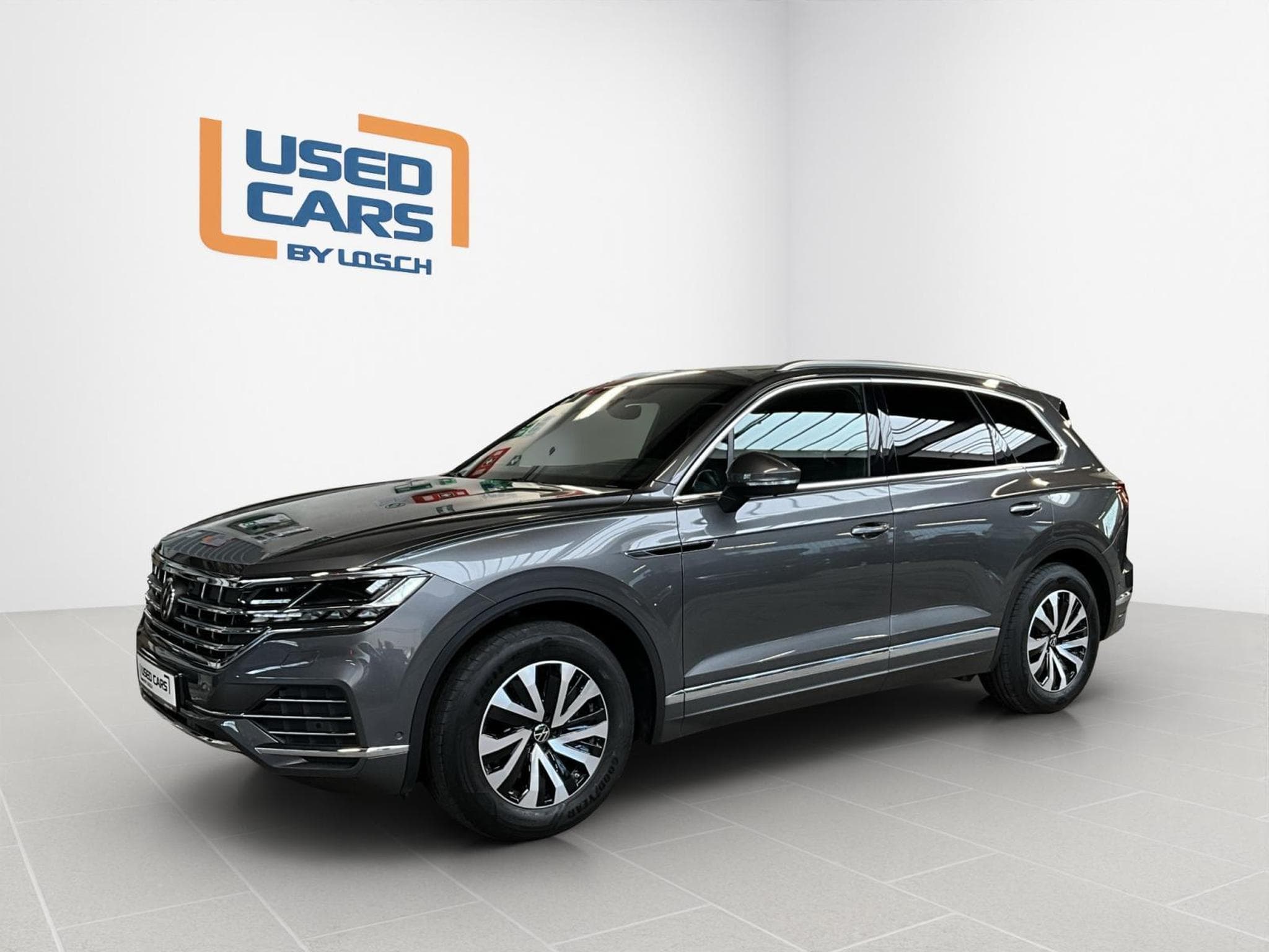 VW Touareg Elegance+V6+4M+Pano+AHK+Luft (2023) - Photo 4