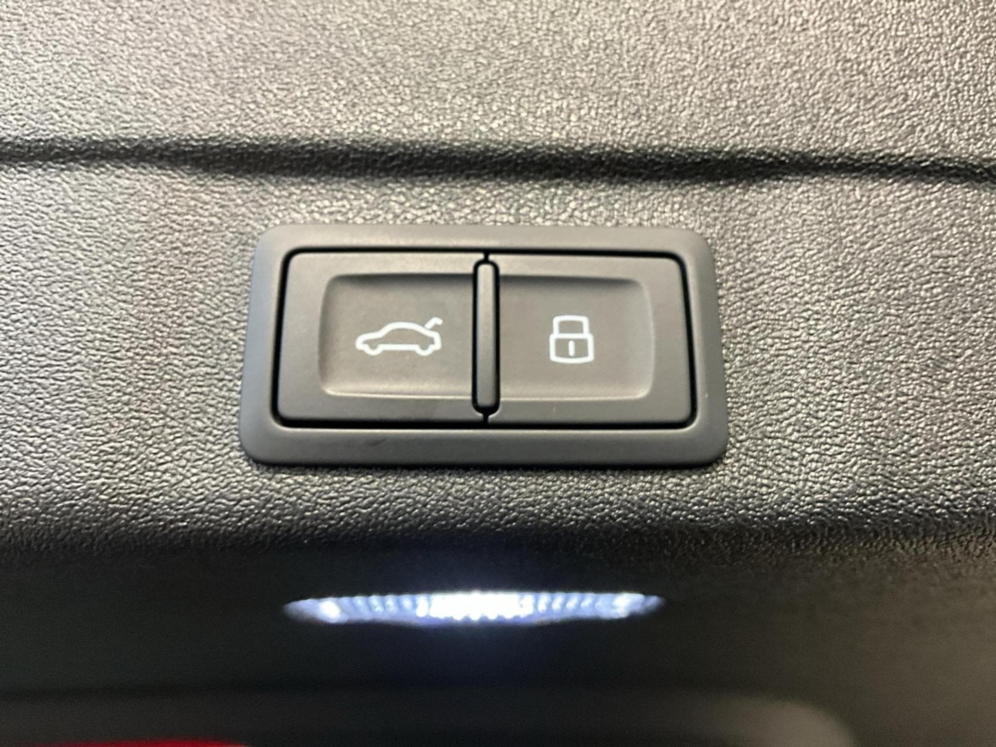 Audi A5 Avant+PHEV+Quattro+S-Tronic (2025) - Photo 19