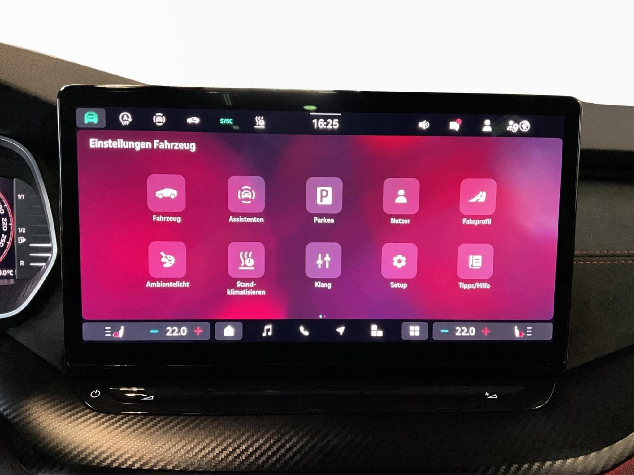 Skoda Octavia RS+DSG+Pano+AHK+Stand-H (2025) - Photo 13
