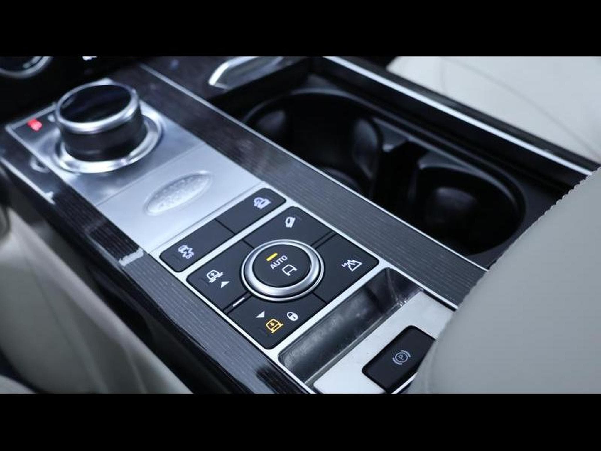 Land-Rover Range Rover 5.0 Supercharged 525 Autobiogr (2019) - Photo 16