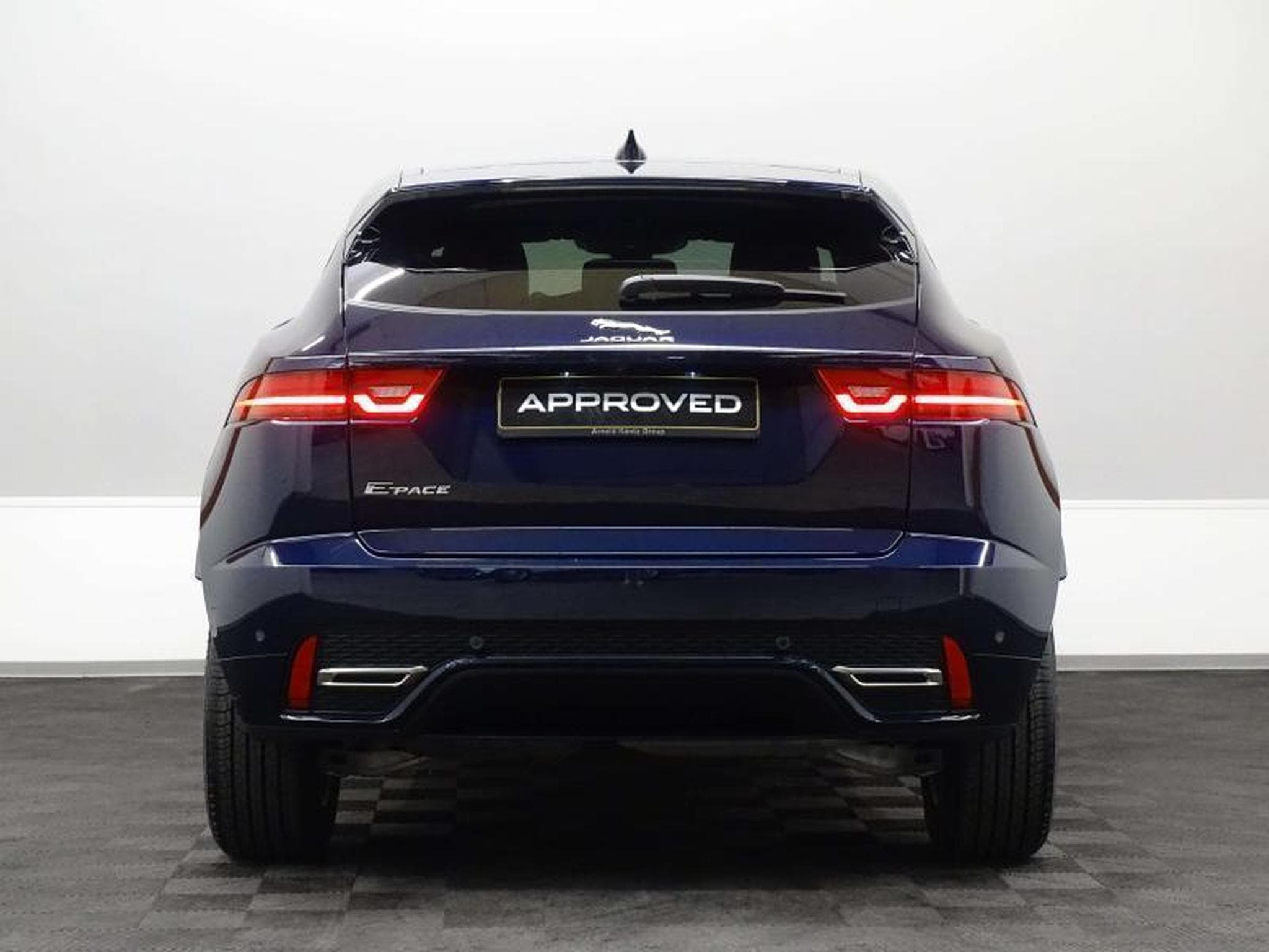 Jaguar E-Pace D165 S R-Dynamic AWD Auto (2024) - Photo 5