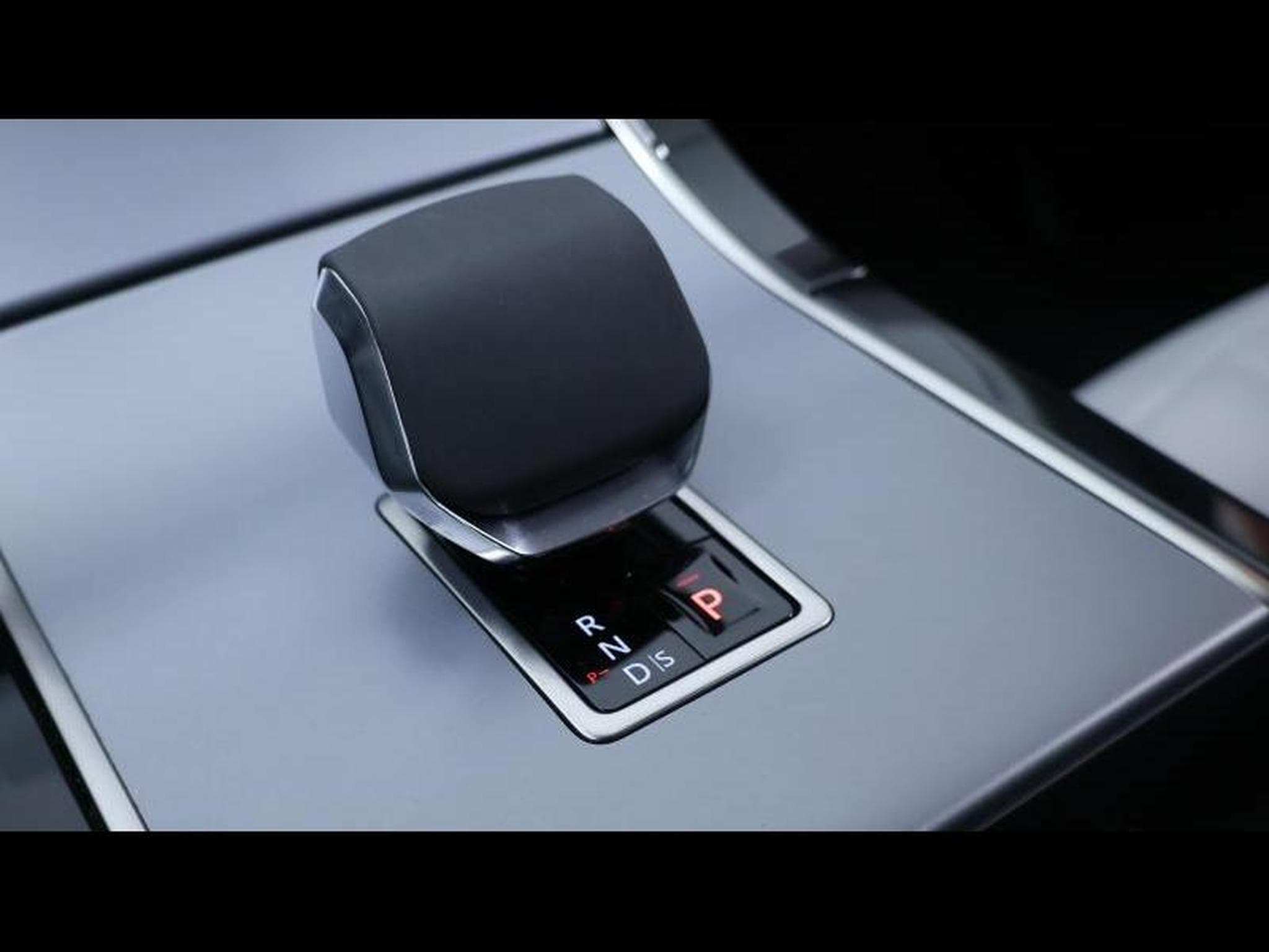 Land-Rover Range Rover Evoque D165 S AWD auto (2025) - Photo 16