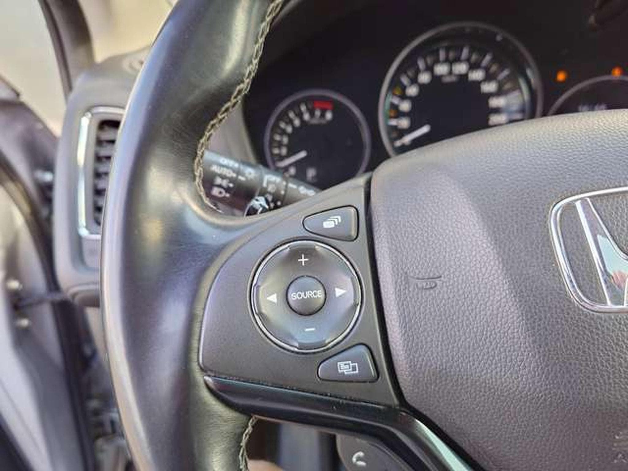 Honda HR-V HR-V 1.5i-VTEC Executive AUTOMATIQUE (2019) - Photo 11