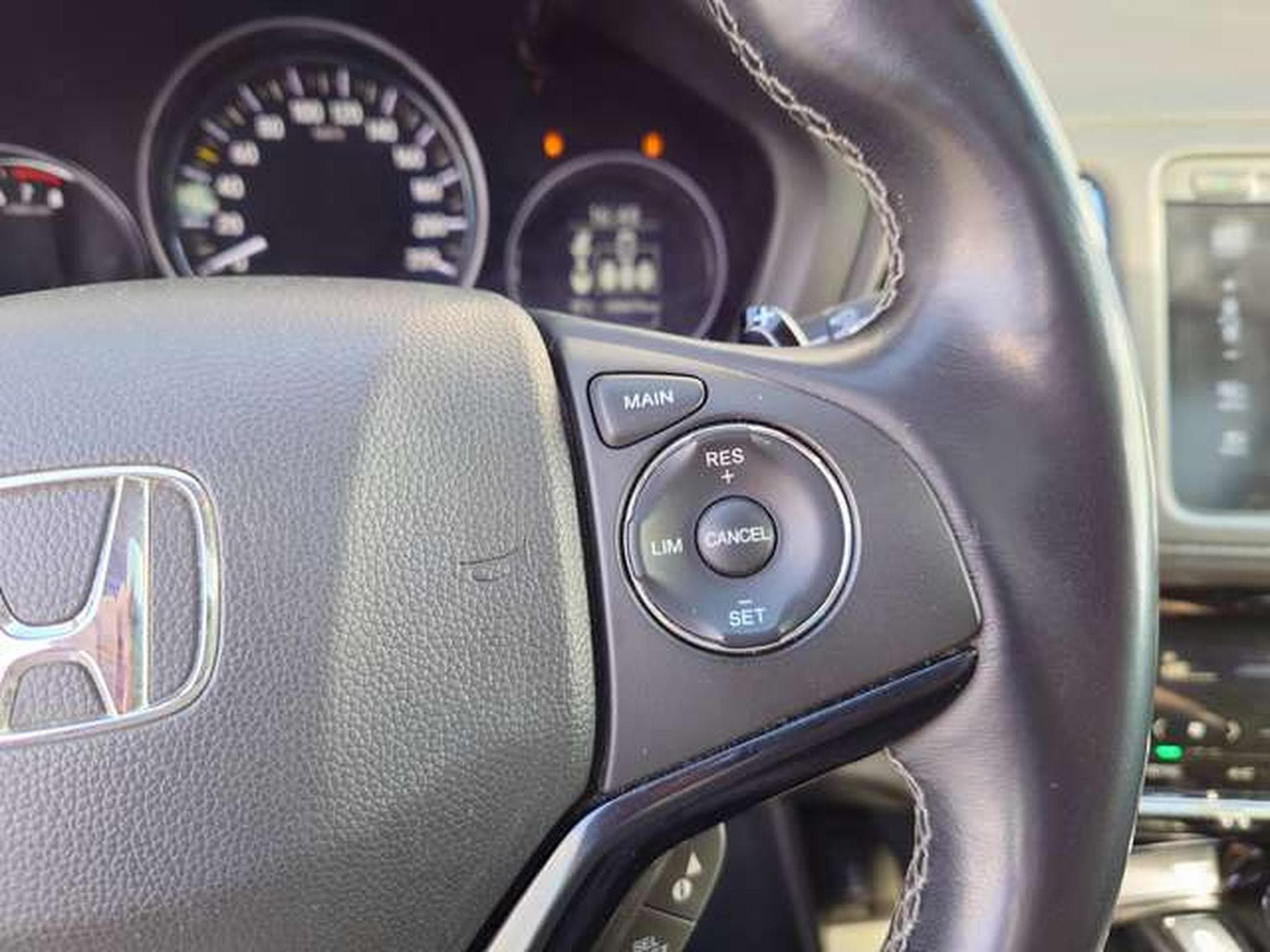 Honda HR-V HR-V 1.5i-VTEC Executive AUTOMATIQUE (2019) - Photo 12