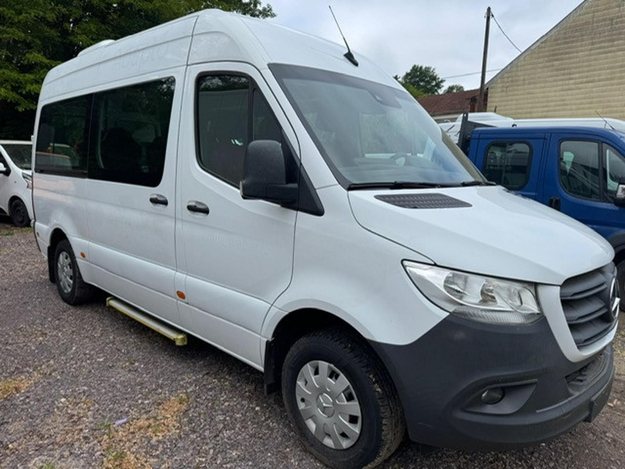 Mercedes Sprinter MERCEDES-BENZ SPRINTER 314 CDI 9 SITZER DOPPEL KLIMA LANE AS (2020) - Photo 3