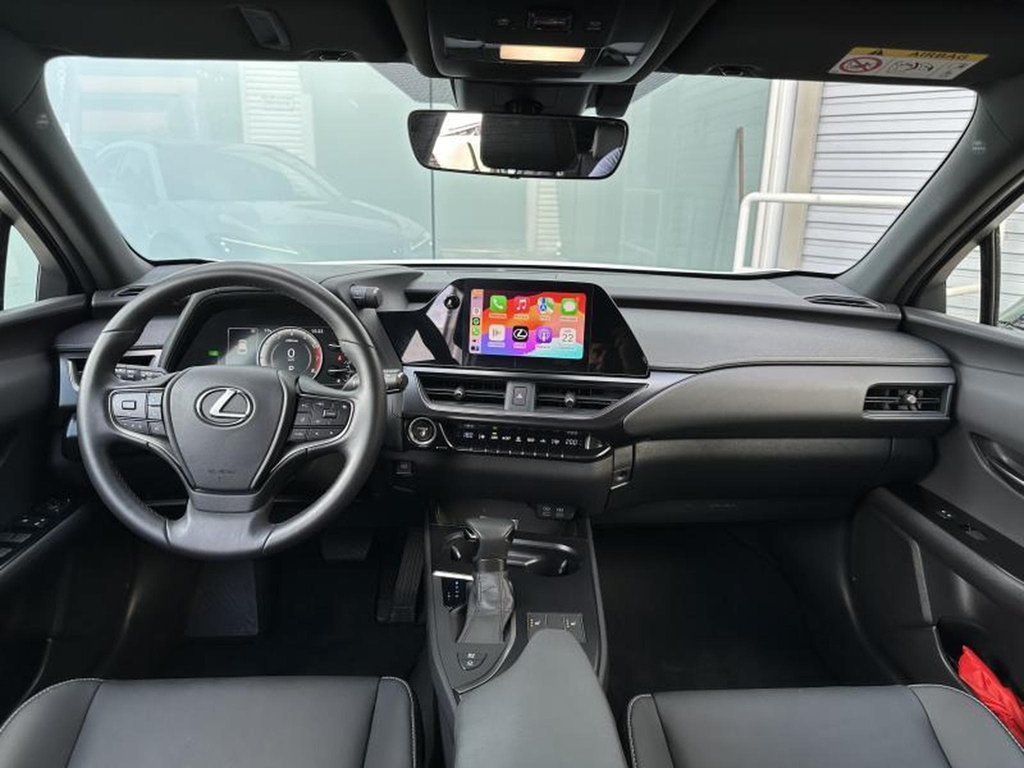 Lexus UX F SPORT Design (2023) - Photo 22