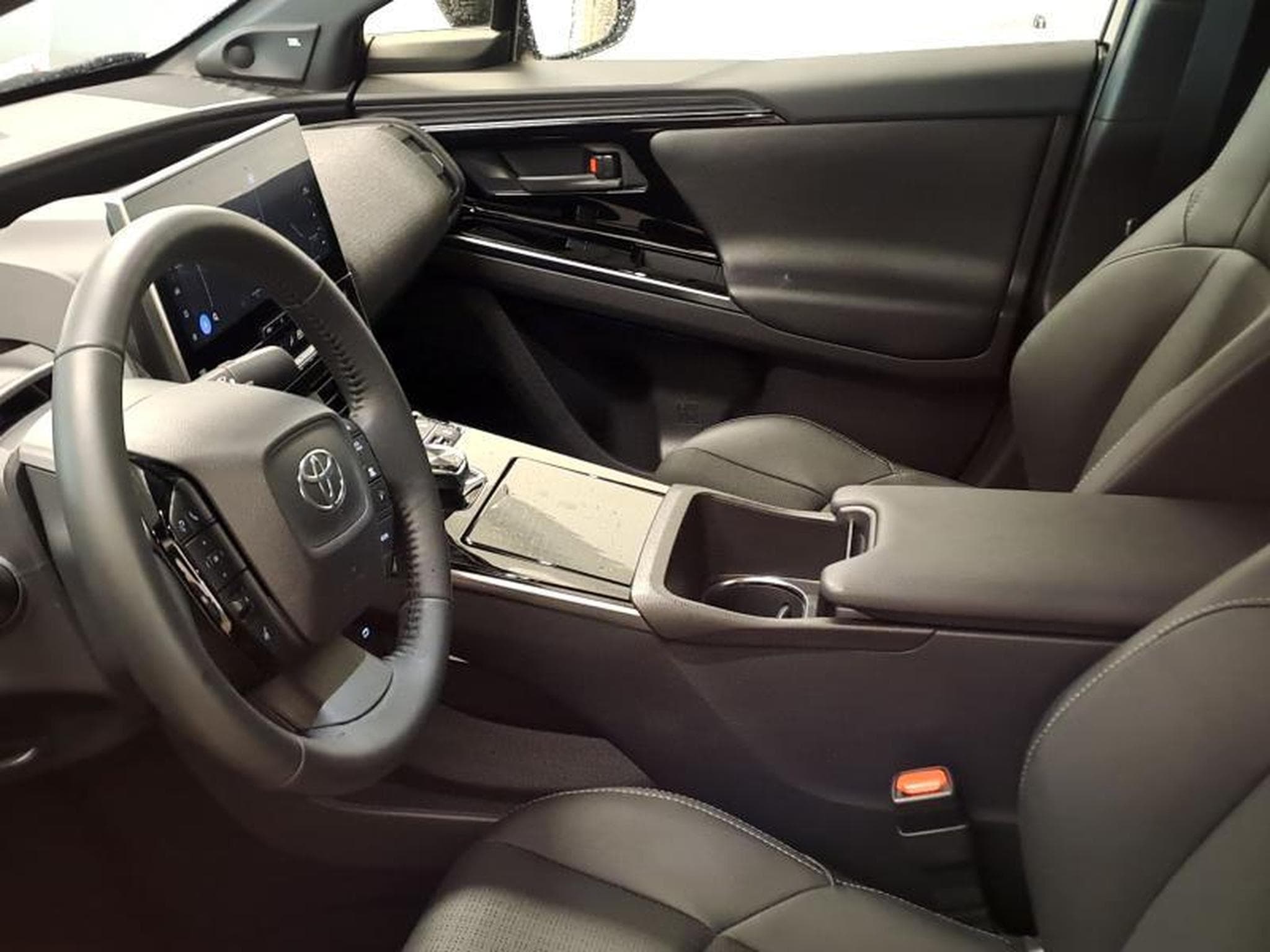 Toyota bZ4X Premium Awd (2023) - Photo 10