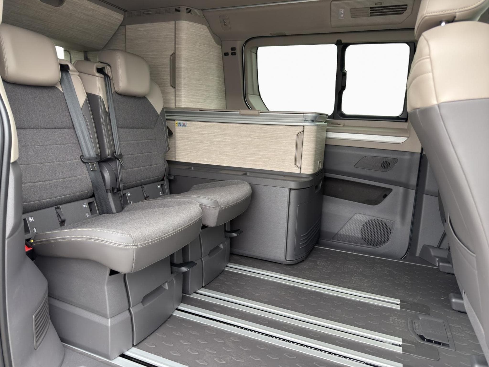 VW California Ocean (2026) - Photo 11
