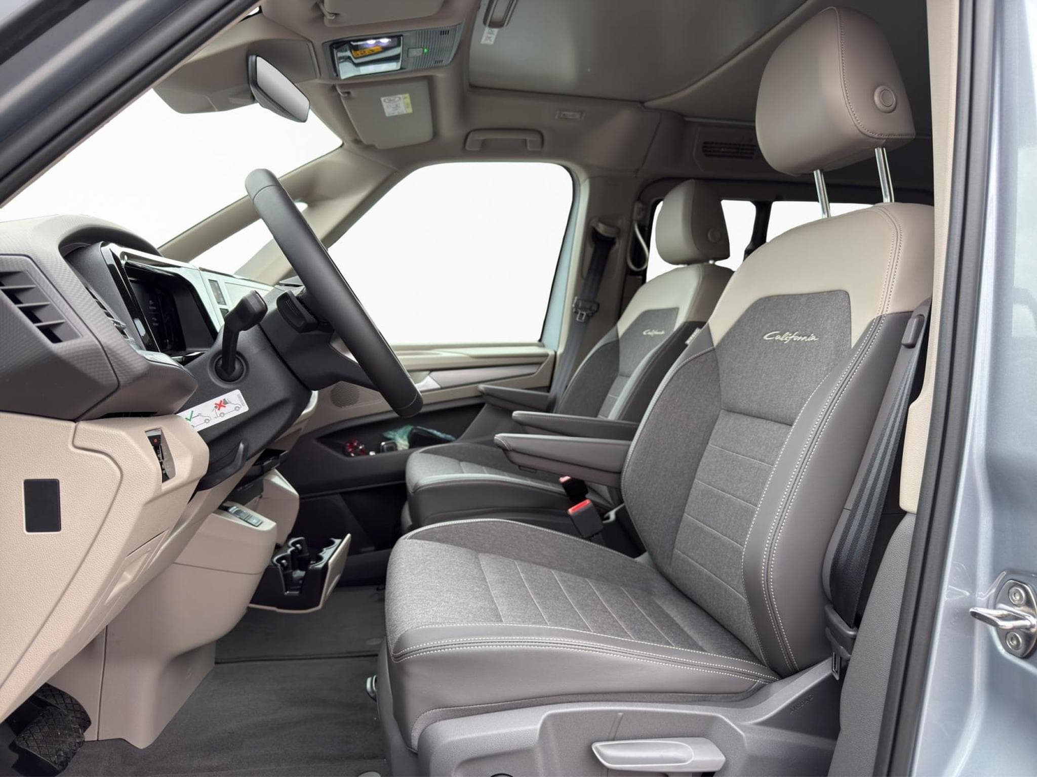 VW California Ocean (2026) - Photo 2