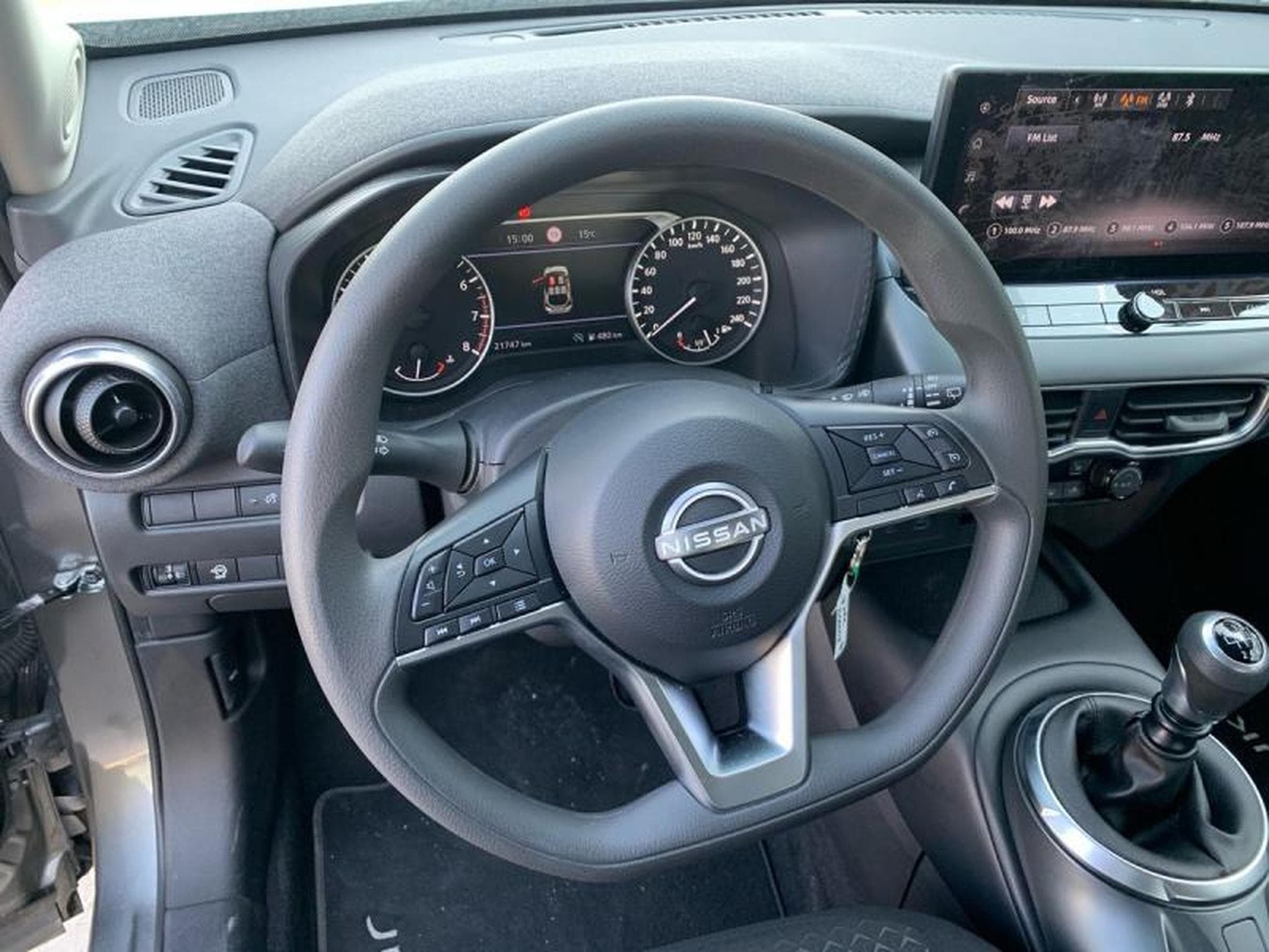 Nissan Juke F16B (2024) - Photo 12