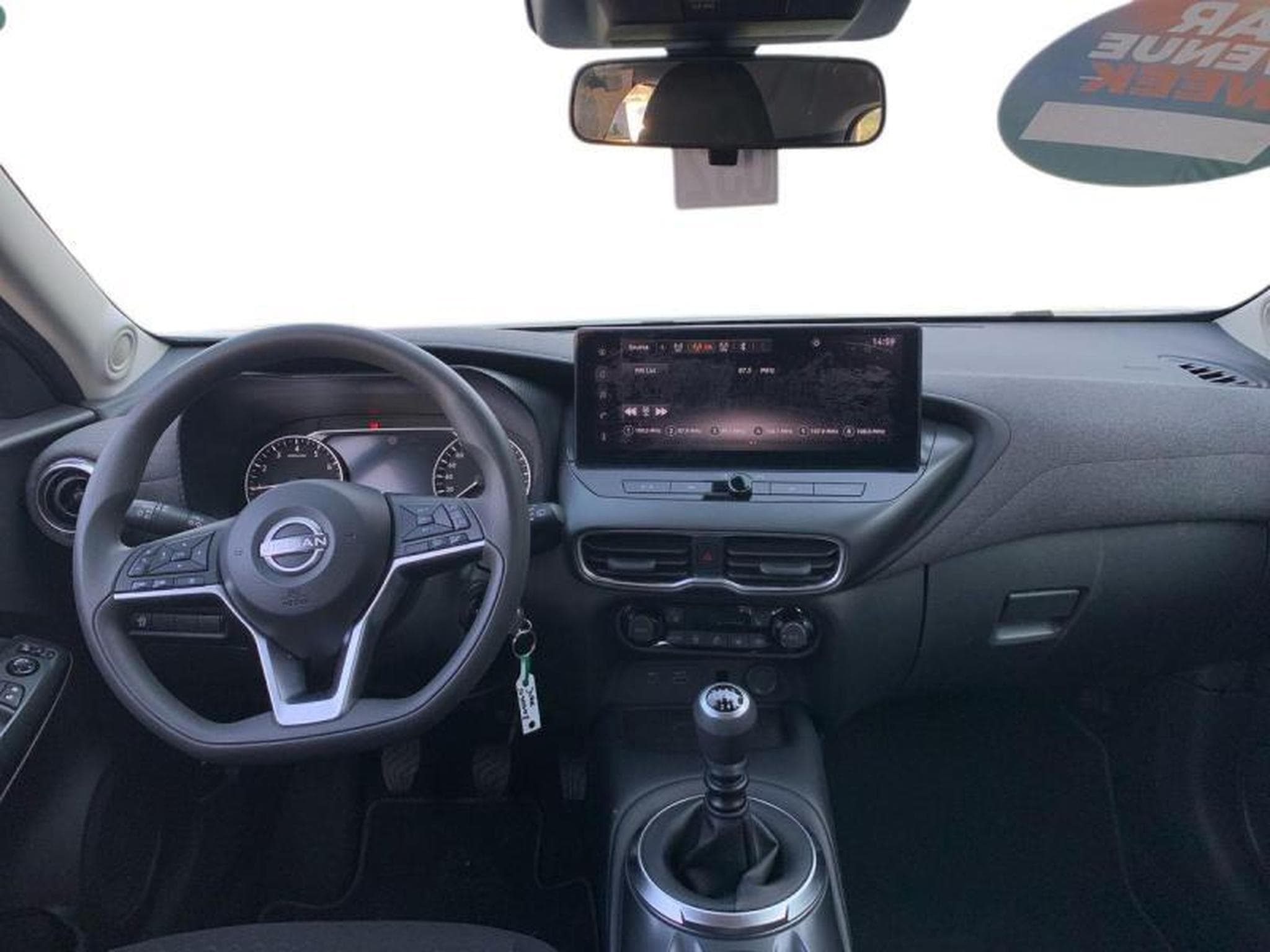Nissan Juke F16B (2024) - Photo 21