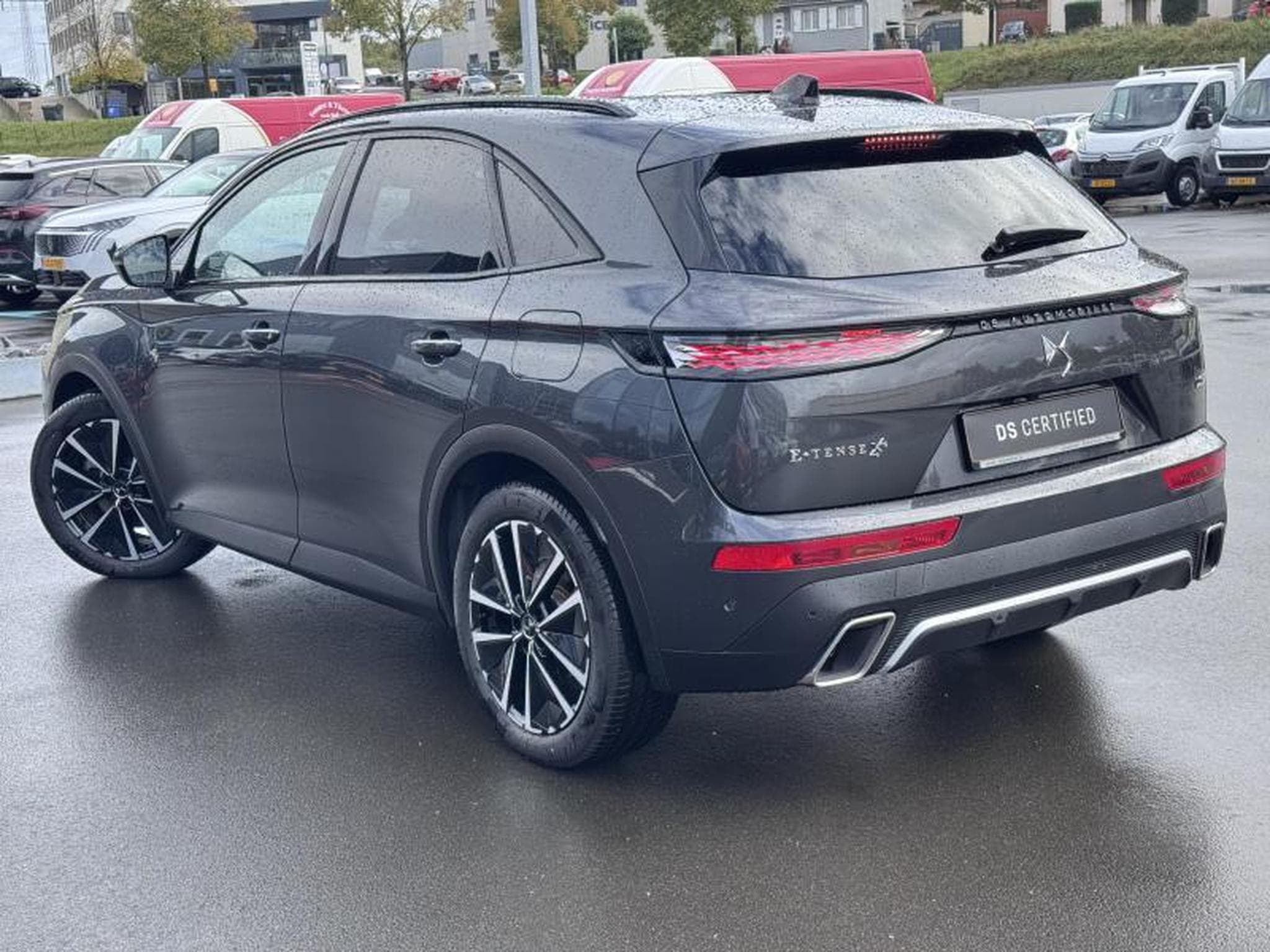 DS Automobiles DS7 7 E-Tense RIVOLI 300 (2024) - Photo 6