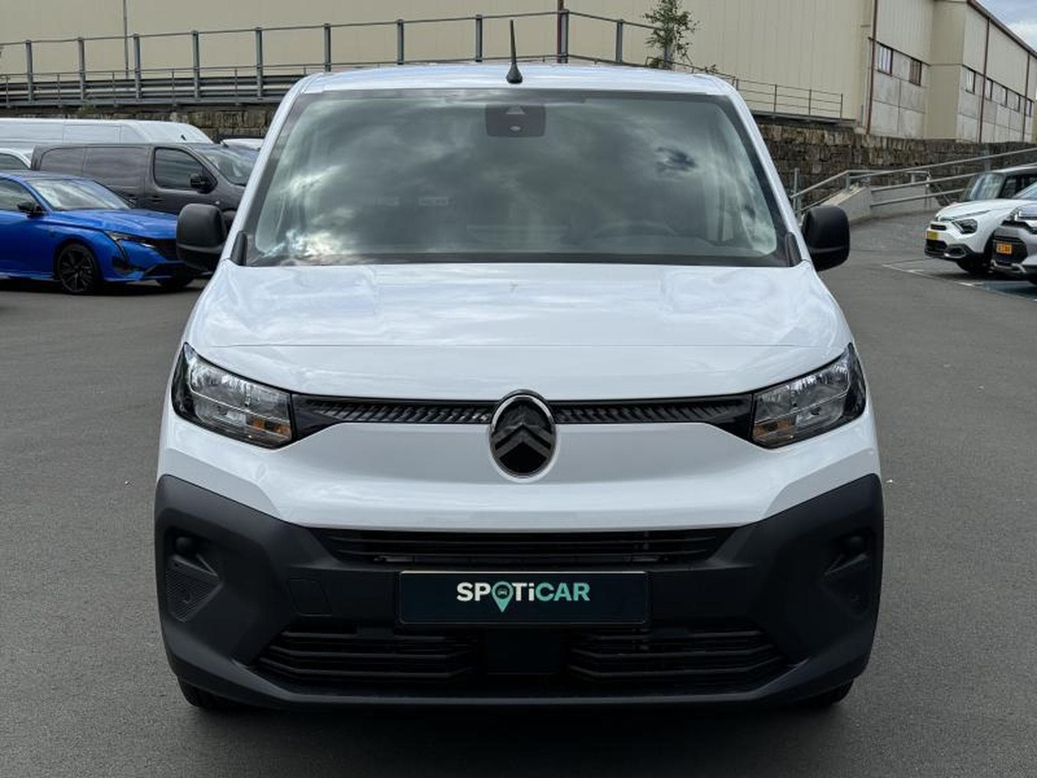 Citroen Berlingo IV (2024) - Photo 2