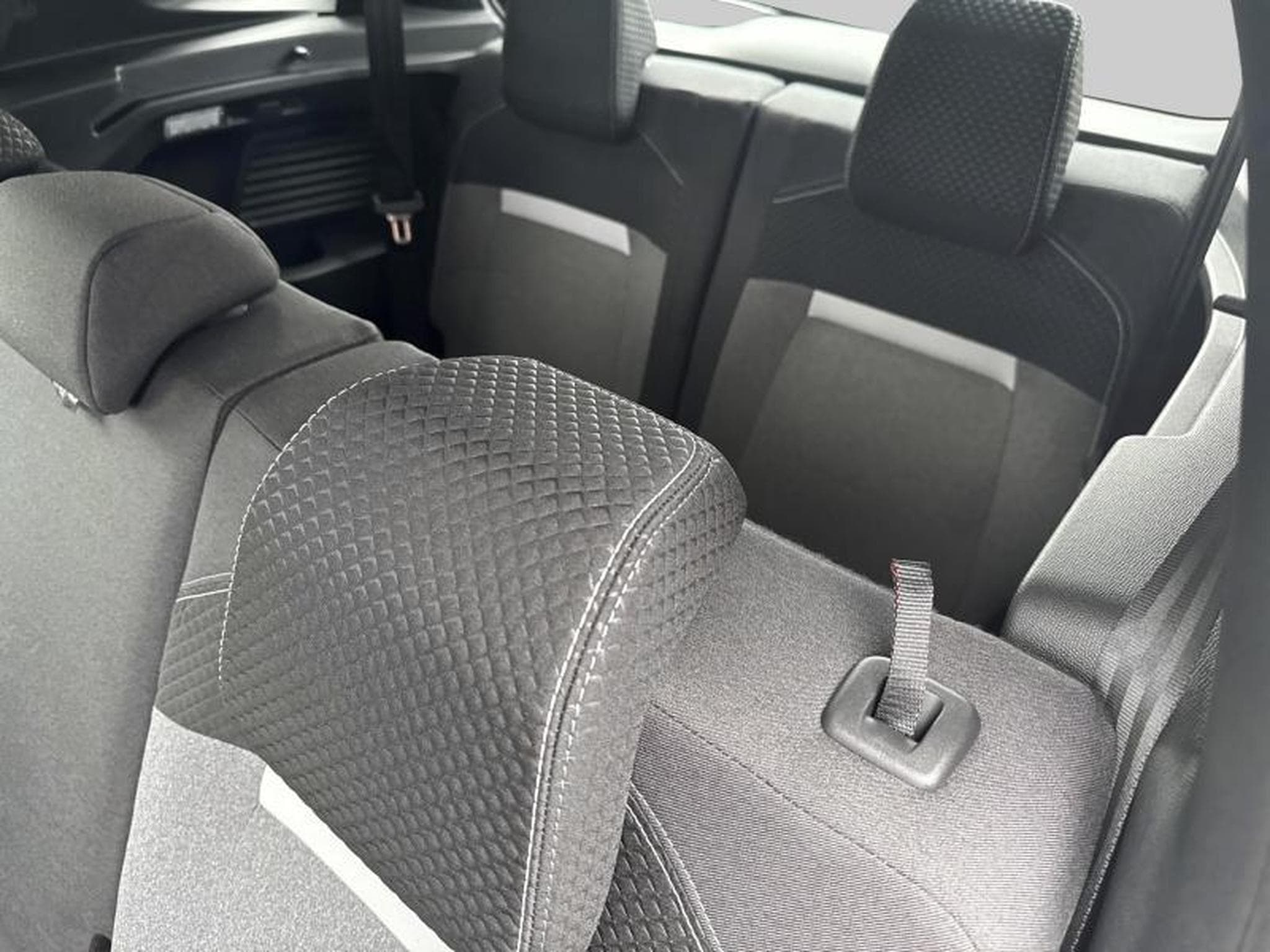 Opel Frontera GS (2025) - Photo 21