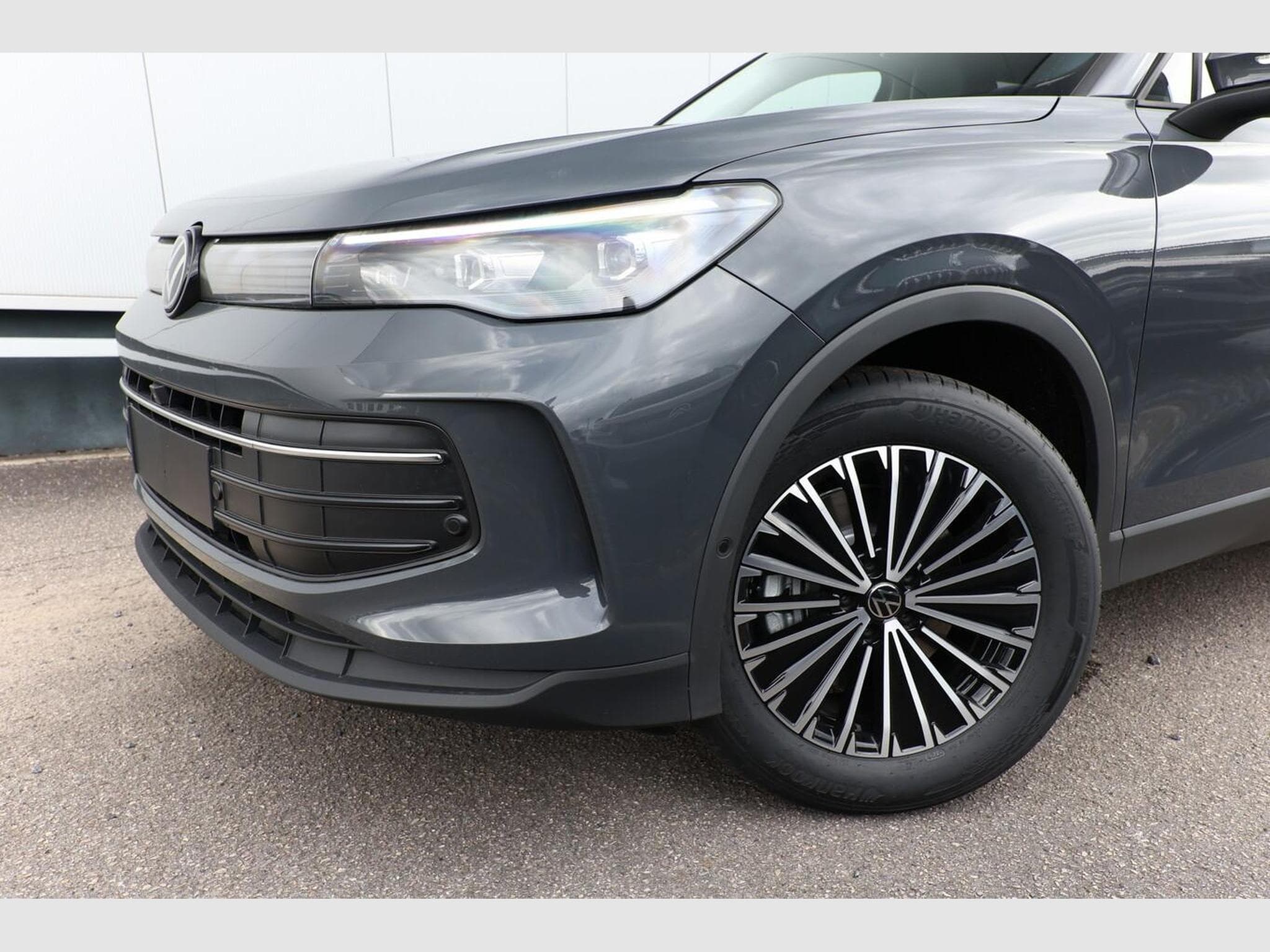 VW Tiguan DSG LED+ Pano (2026) - Photo 5