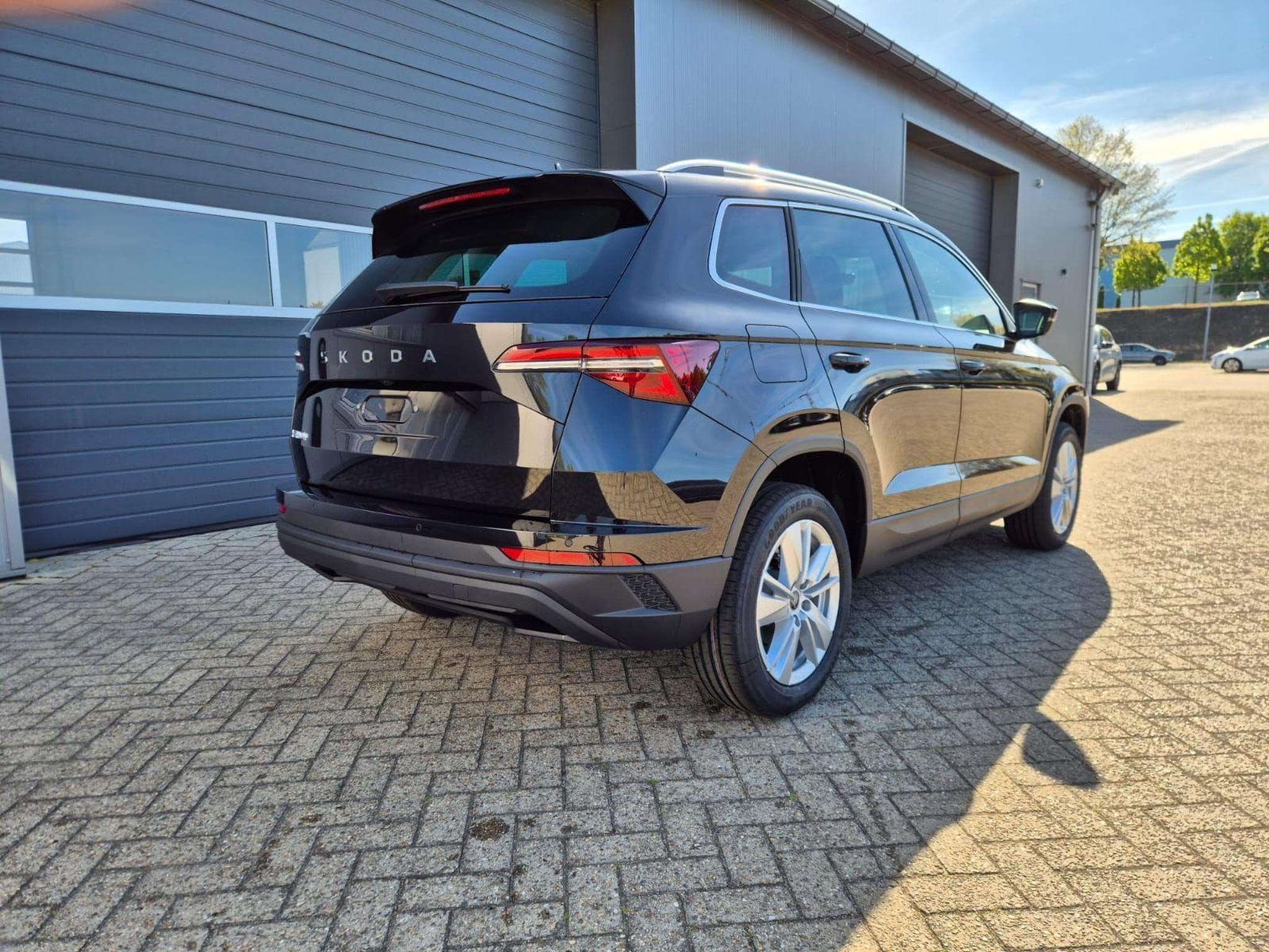 Skoda Karoq 1.5 TSI 150PS (2026) - Photo 5