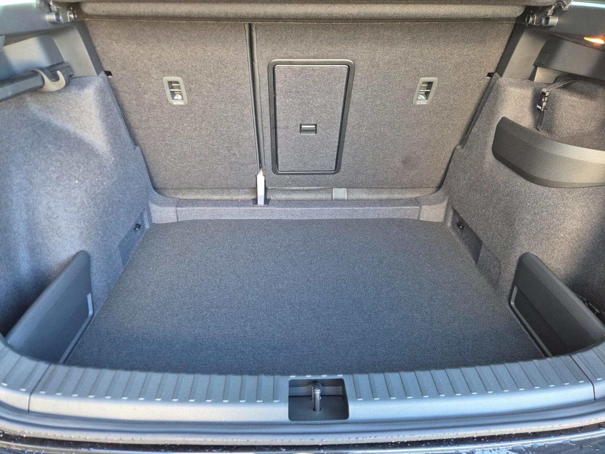 Skoda Karoq 1.5 TSI 150PS (2026) - Photo 9
