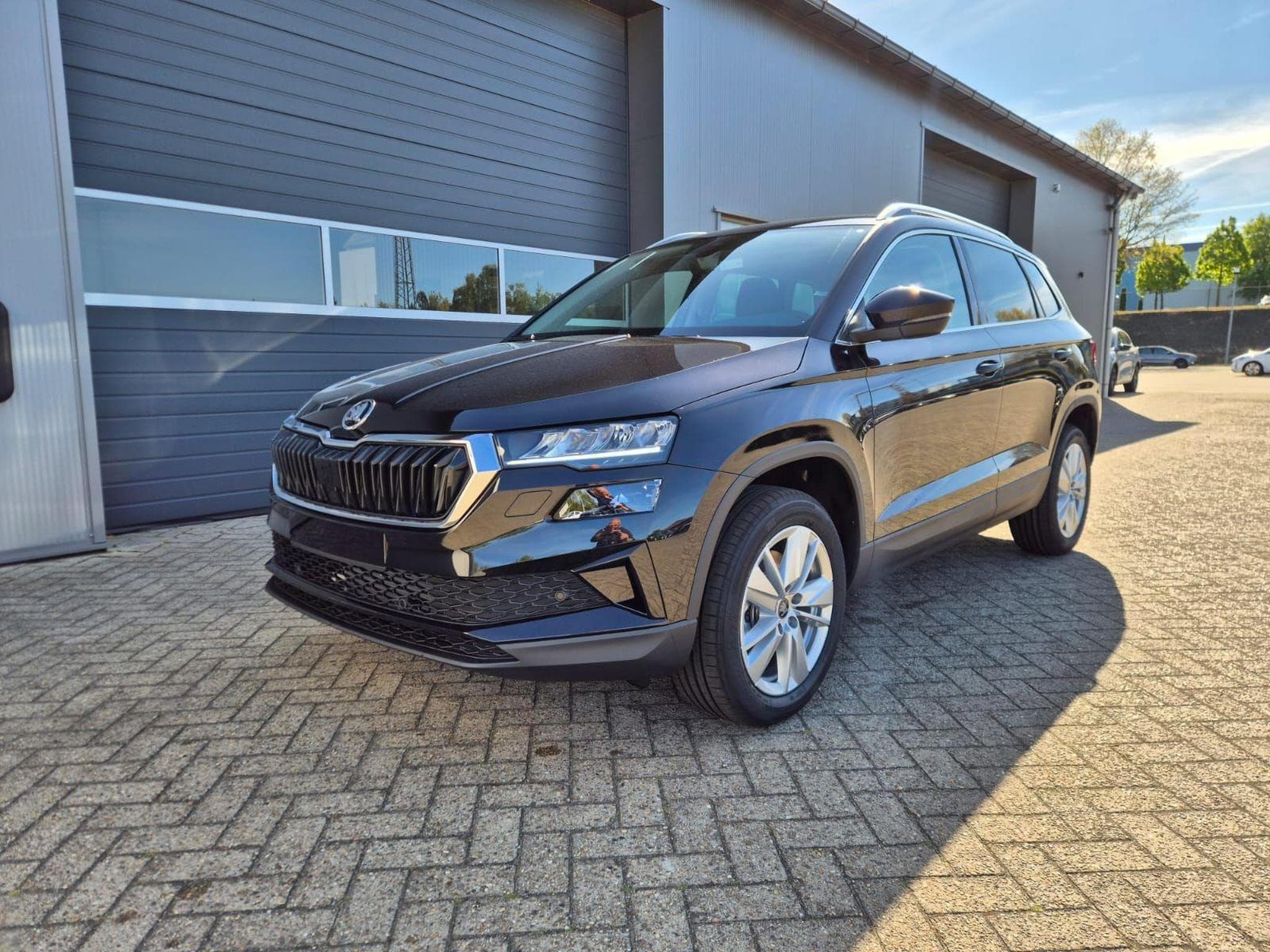 Skoda Karoq 1.5 TSI 150PS (2026) - Photo 1