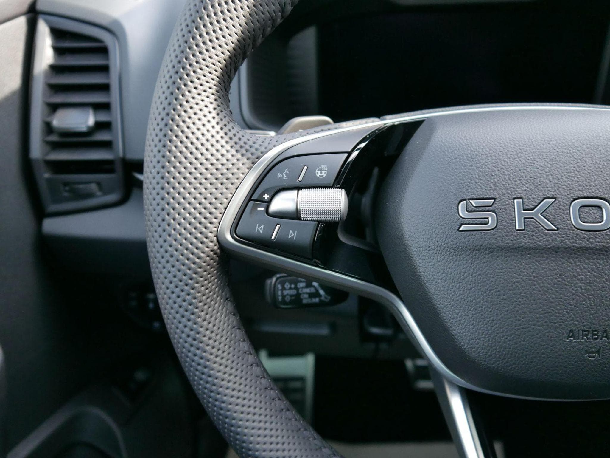 Skoda Karoq Sportline (2026) - Photo 12