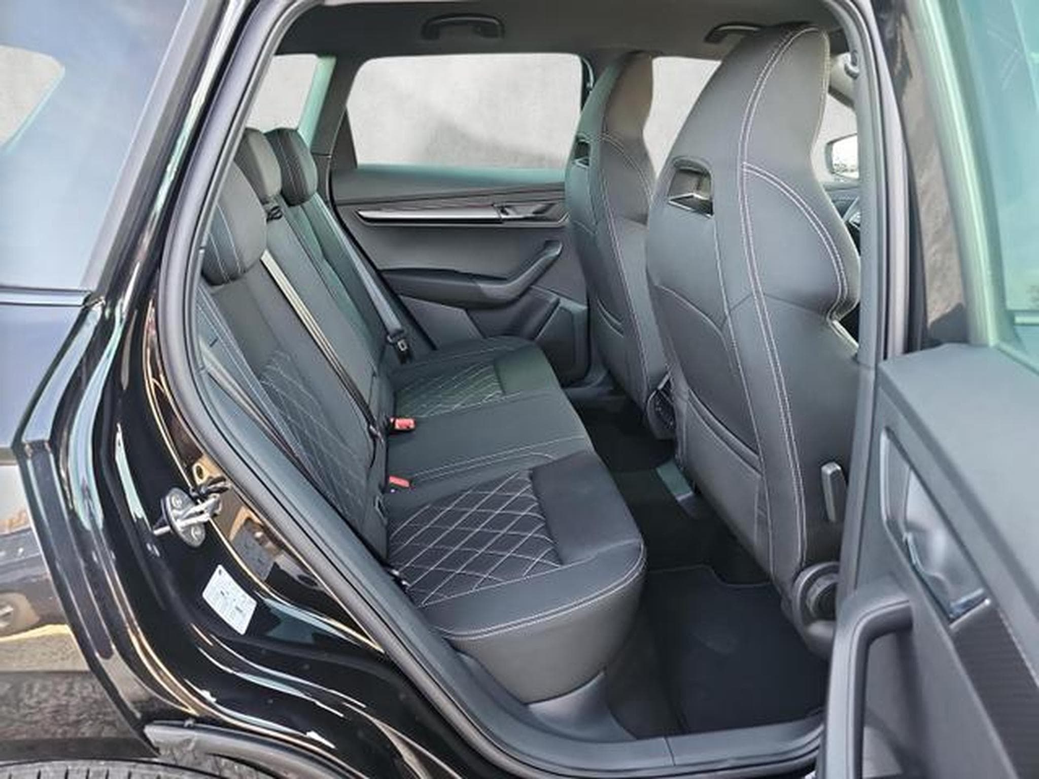 Skoda Karoq Sportline (2026) - Photo 13