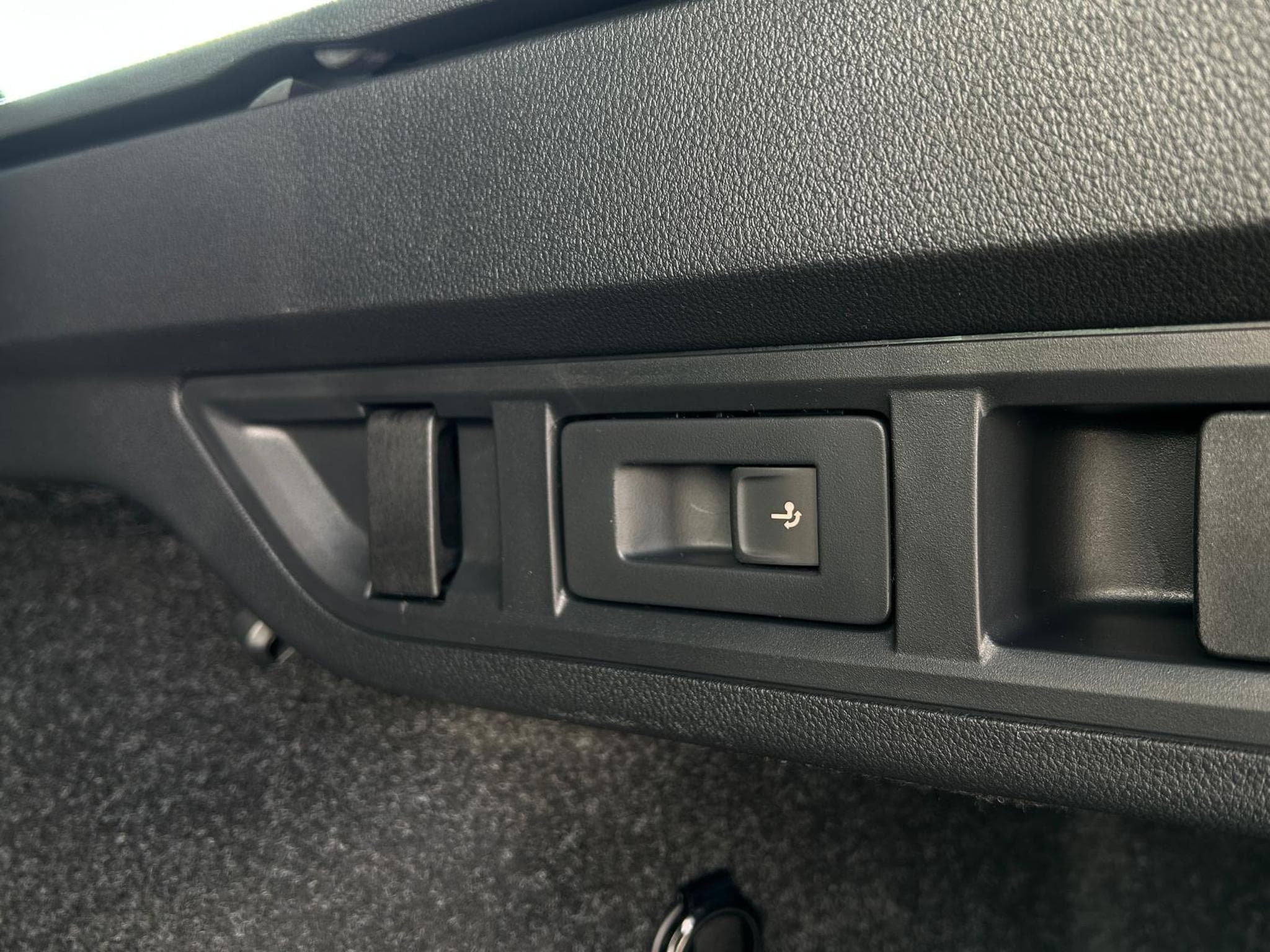 Skoda Octavia RS (2026) - Photo 17