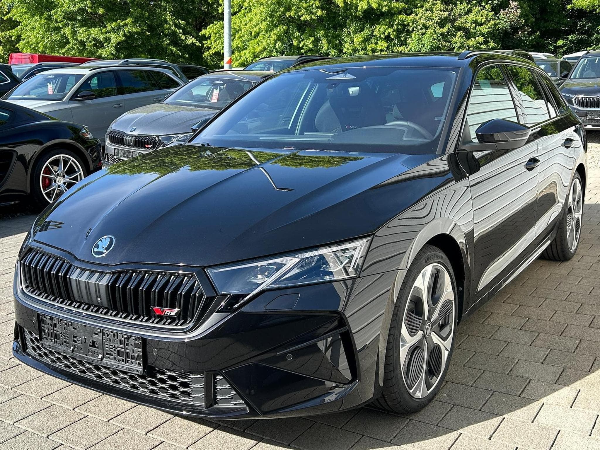 Skoda Octavia RS (2026) - Photo 3