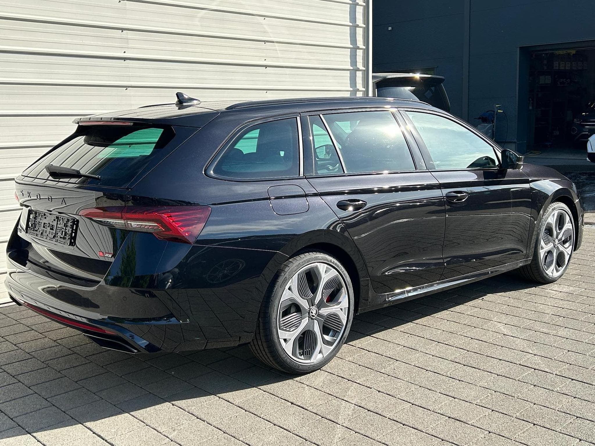 Skoda Octavia RS (2026) - Photo 4