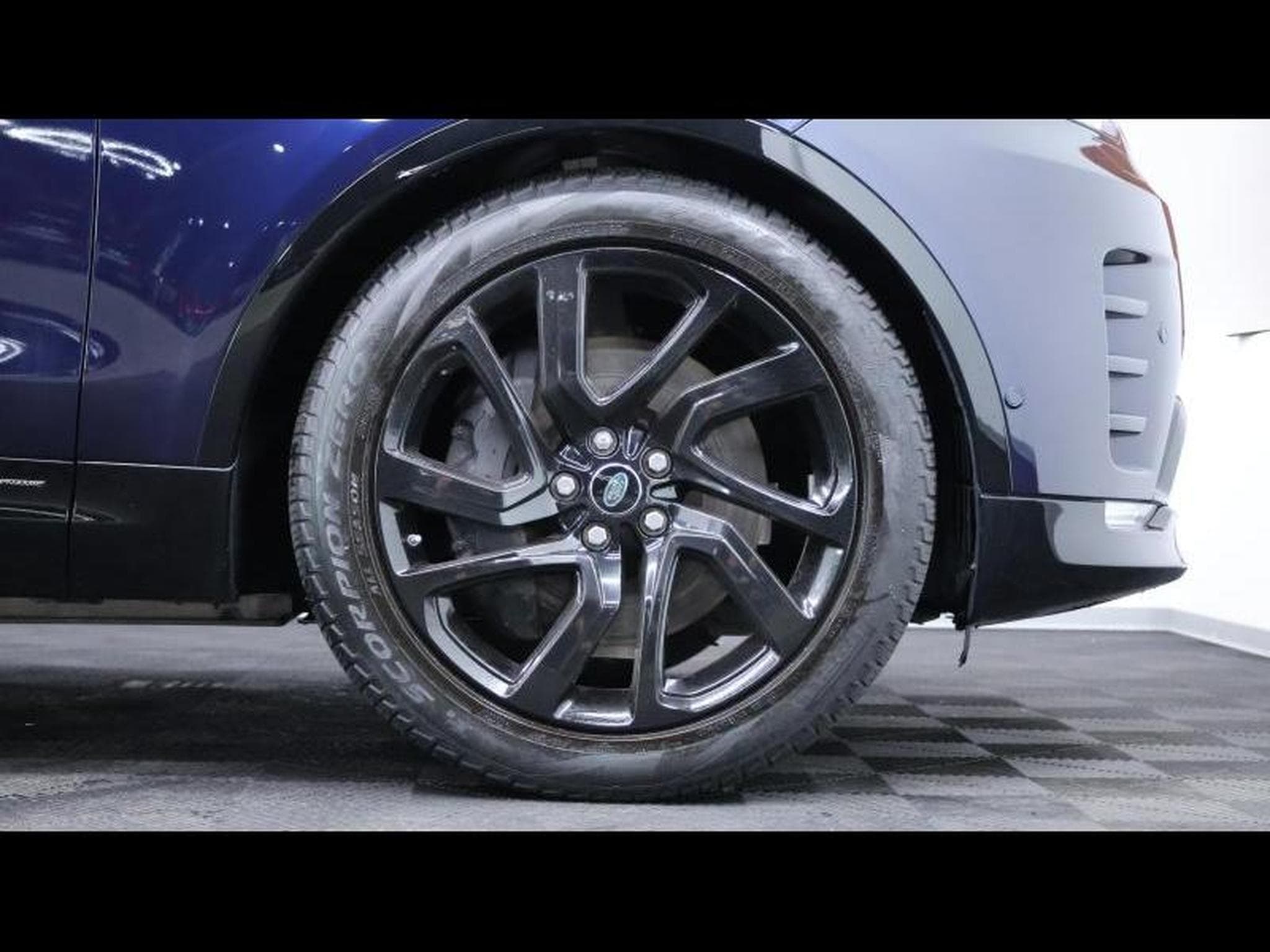 Land-Rover Discovery R-Dynamic P360 AWD auto (2021) - Photo 10