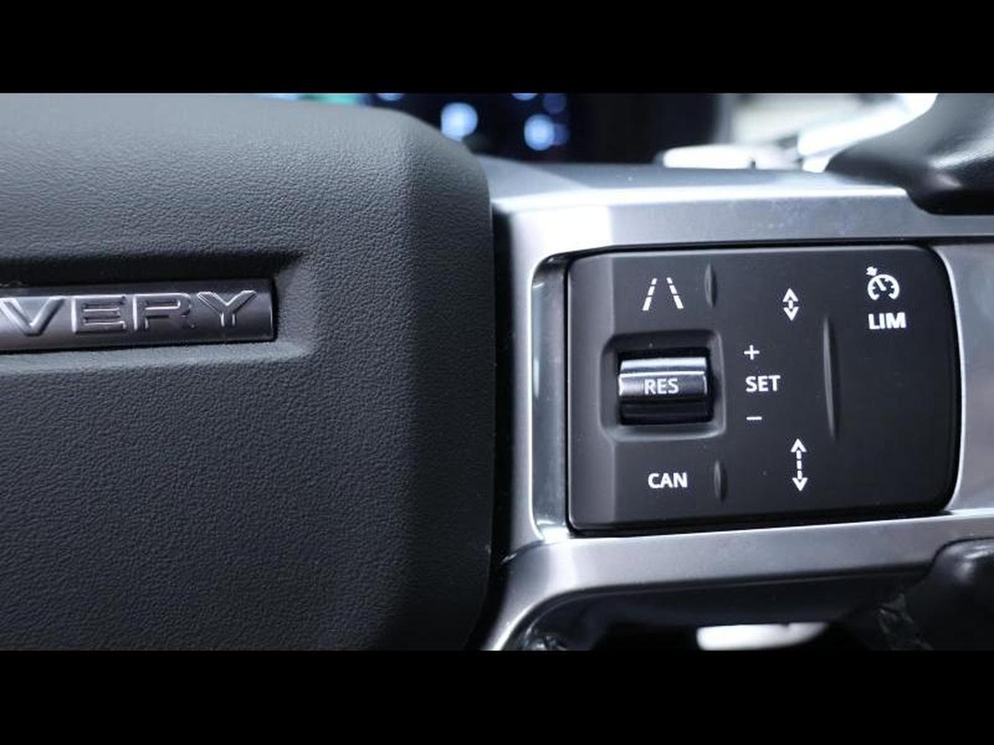 Land-Rover Discovery R-Dynamic P360 AWD auto (2021) - Photo 18