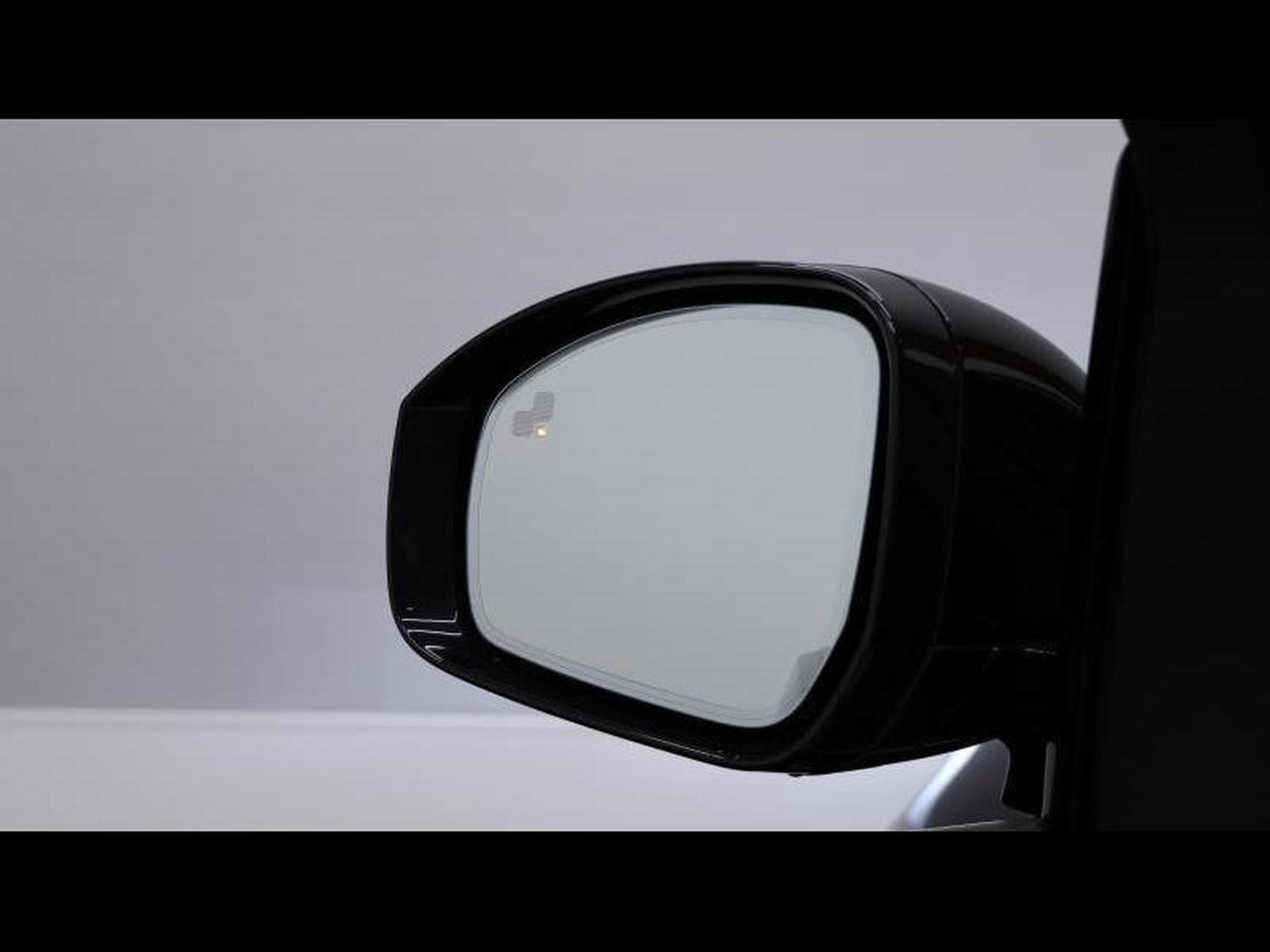 Land-Rover Discovery R-Dynamic P360 AWD auto (2021) - Photo 28
