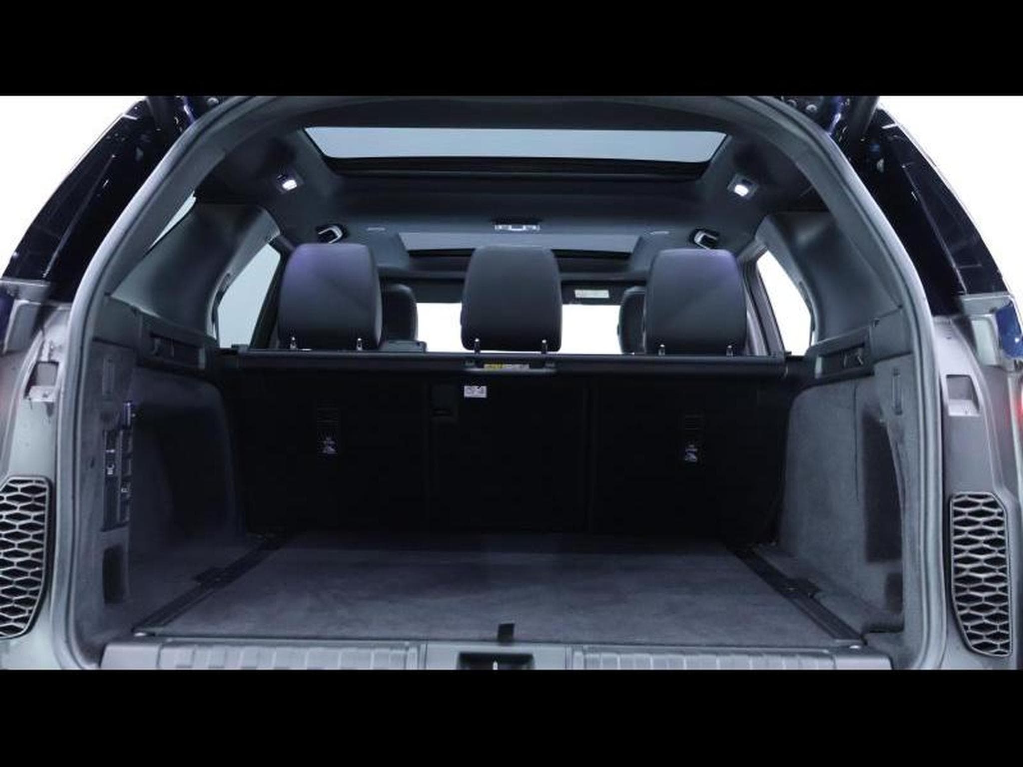 Land-Rover Discovery R-Dynamic P360 AWD auto (2021) - Photo 7