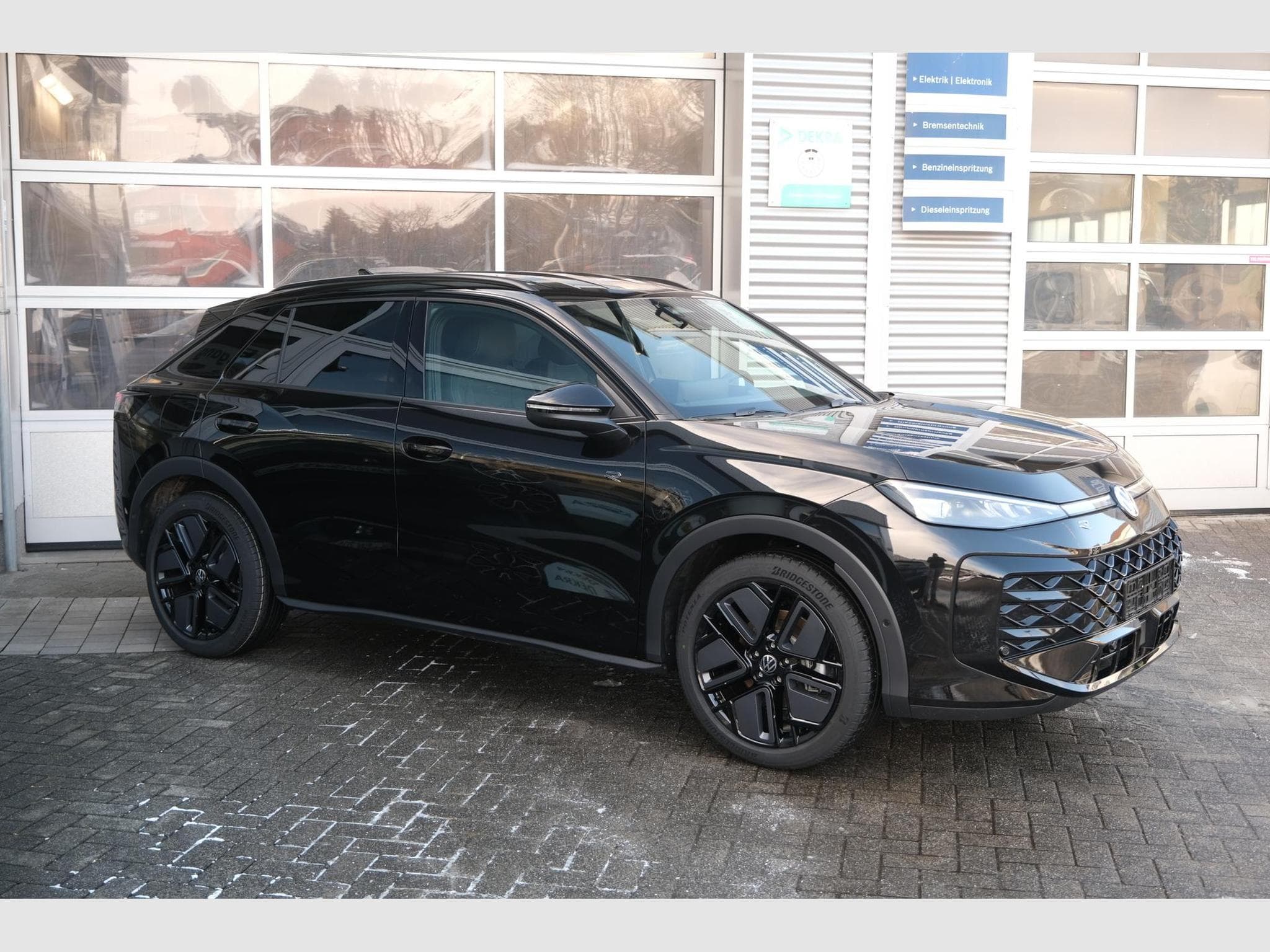 VW T-Roc 1.5 eTSI DSG (2026) - Photo 4