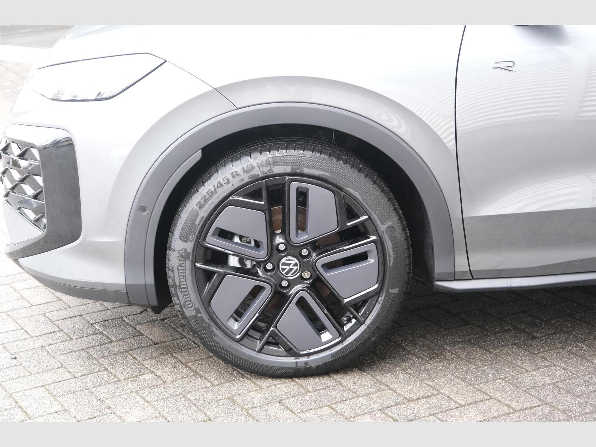 VW T-Roc 1.5 eTSI DSG (2026) - Photo 18