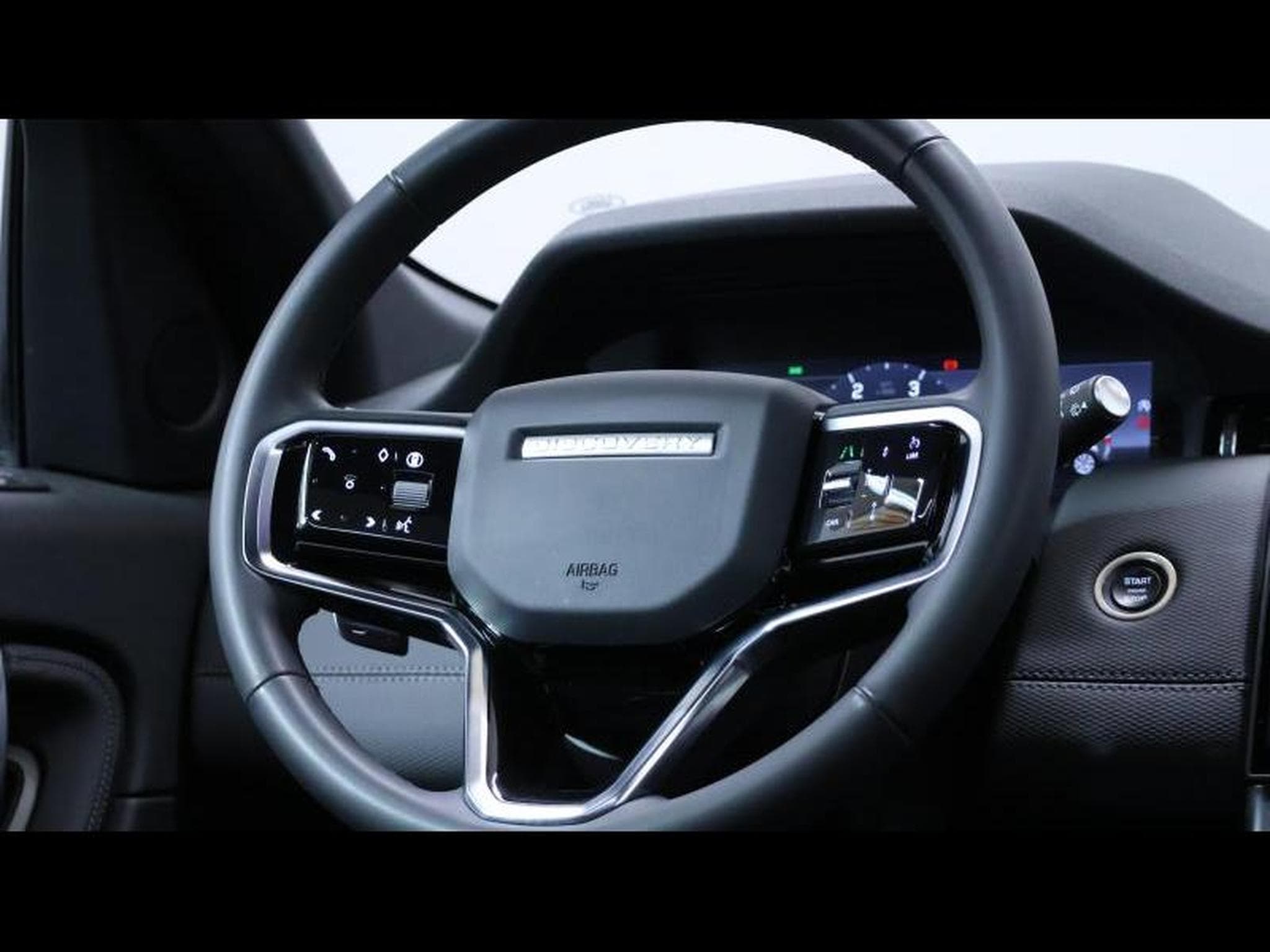 Land-Rover Discovery Sport D200 R-Dynamic SE (2024) - Photo 15