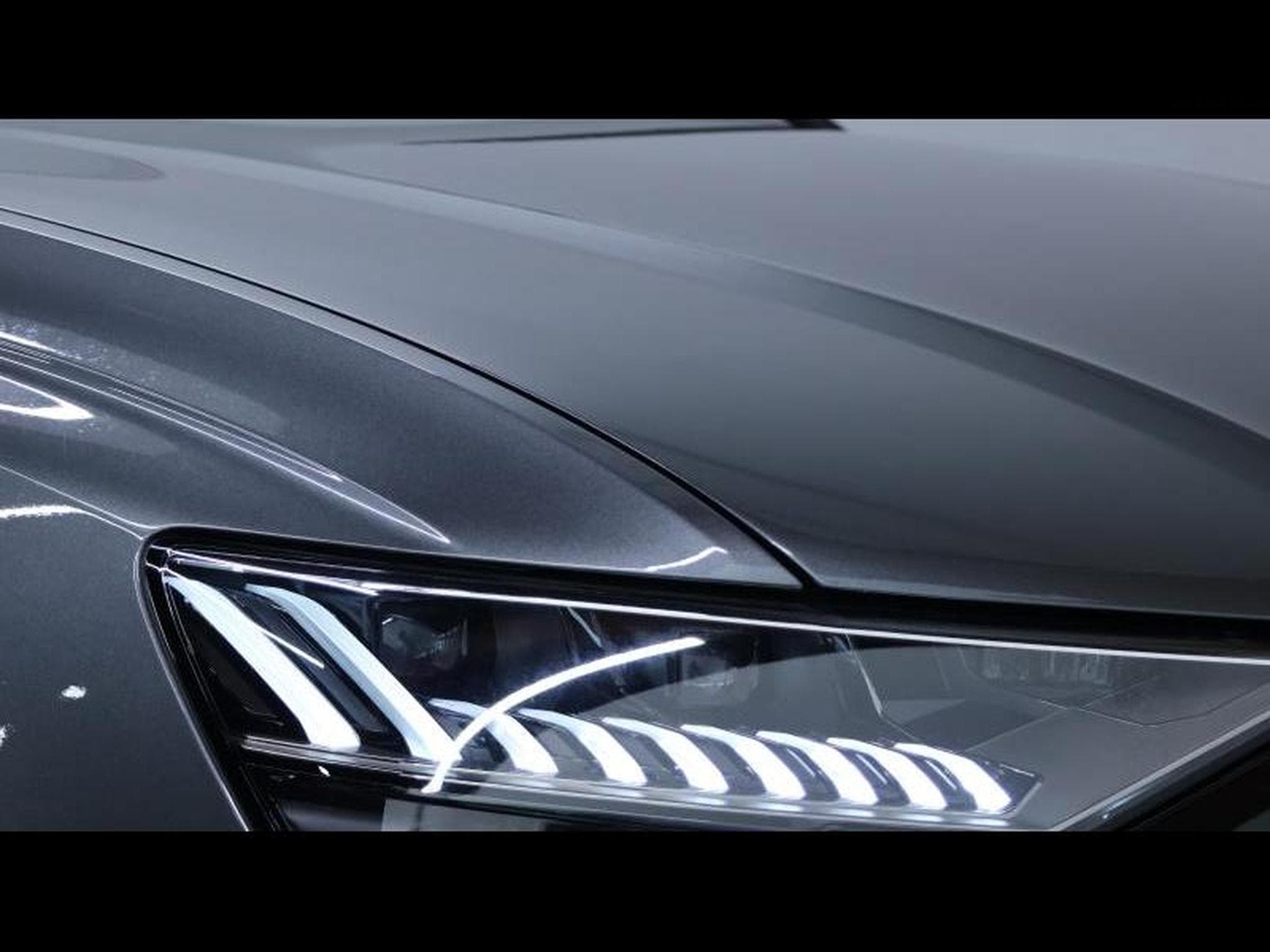 Audi RSQ8 4.0 TFSI 600 Quattro (2021) - Photo 7