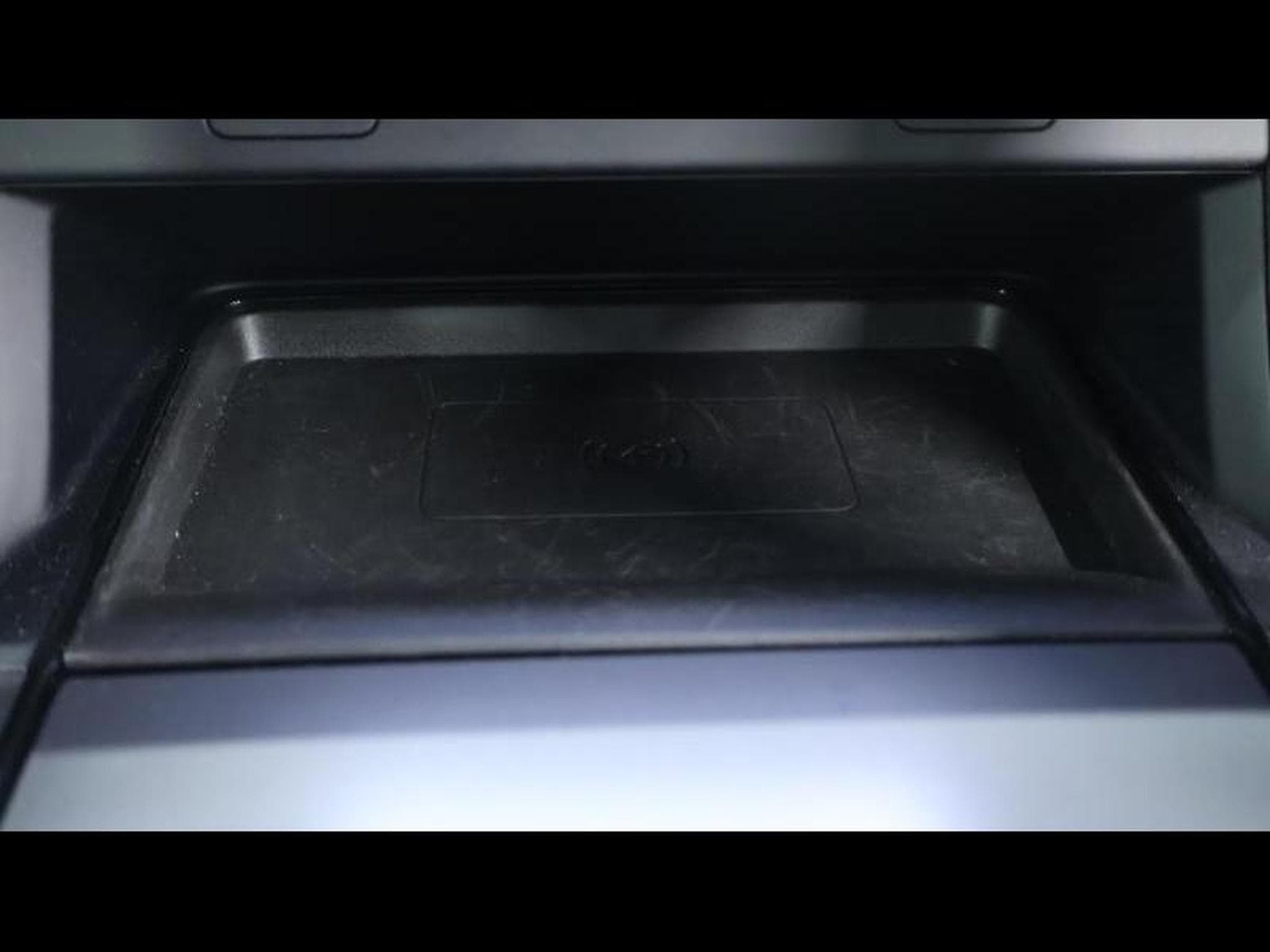 Land-Rover Discovery Sport D165 S AWD Auto (2023) - Photo 26