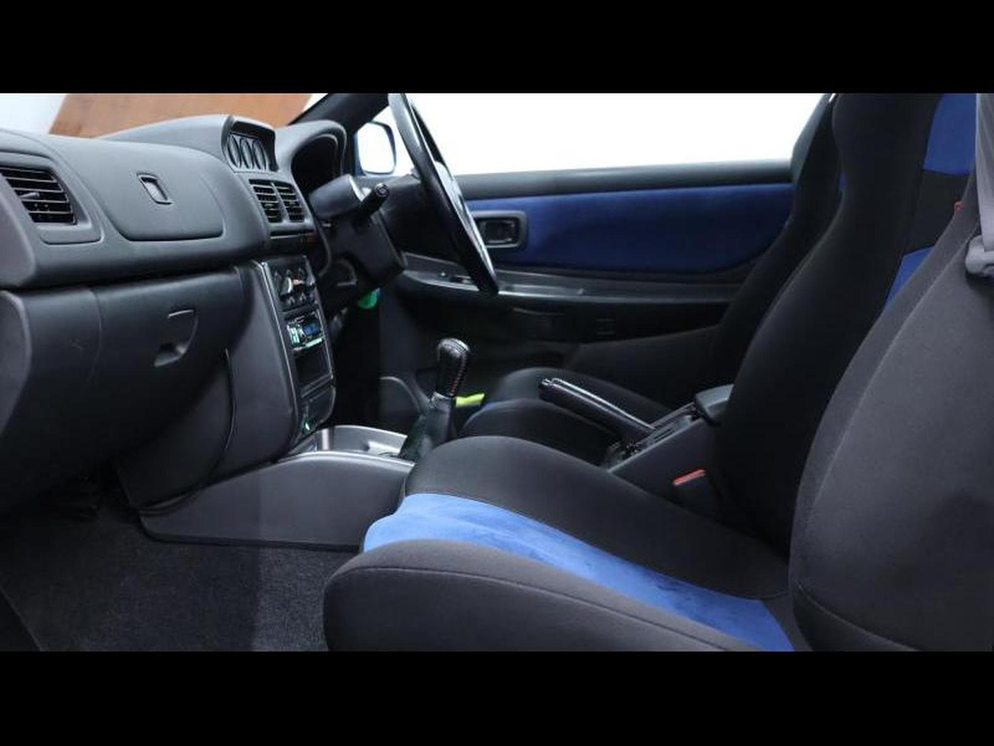 Subaru Impreza 22b 325/400 (1999) - Photo 10