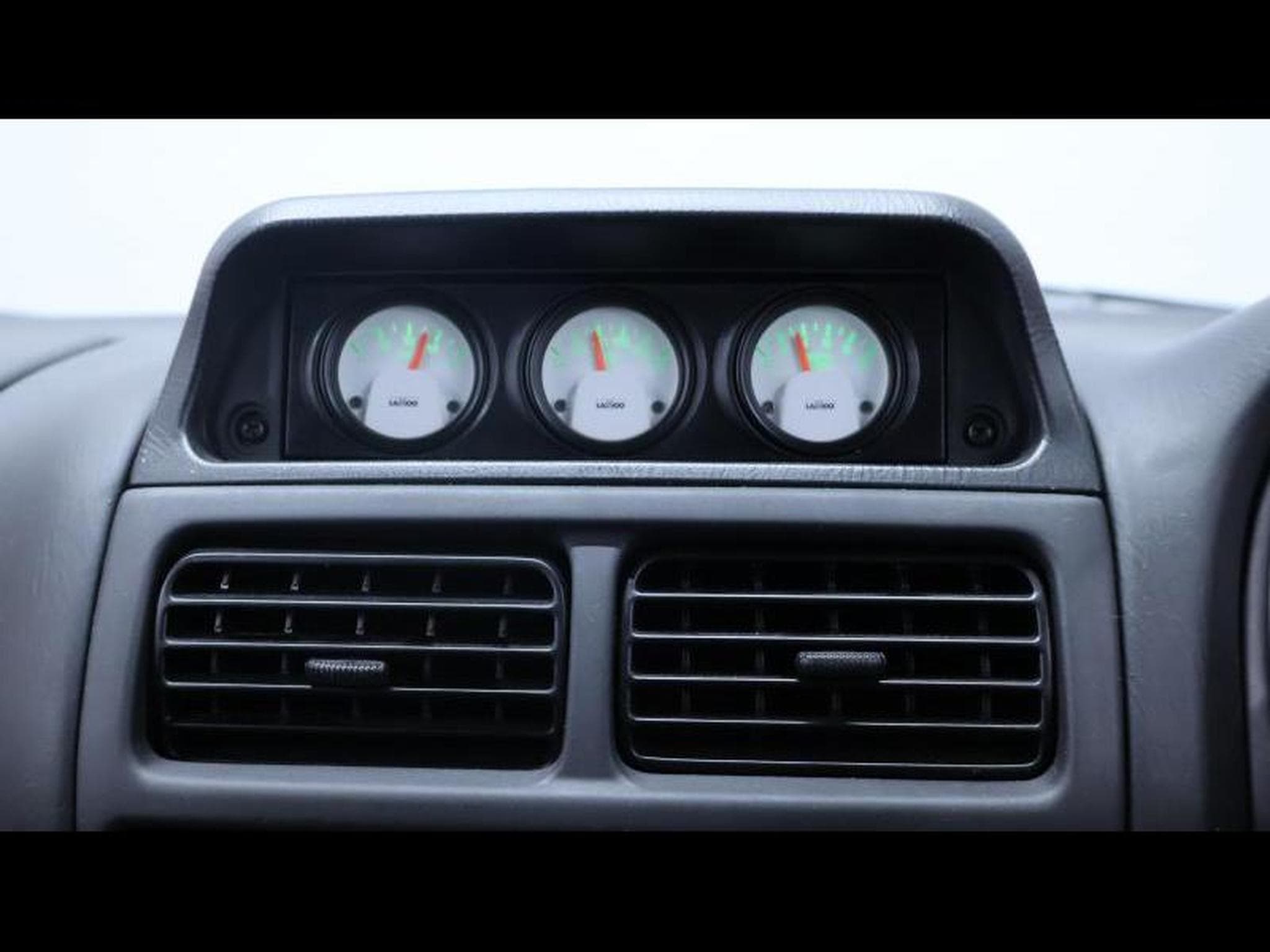 Subaru Impreza 22b 325/400 (1999) - Photo 26