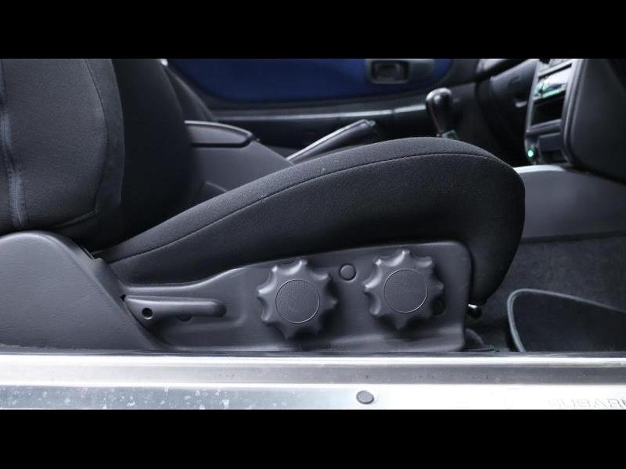 Subaru Impreza 22b 325/400 (1999) - Photo 28