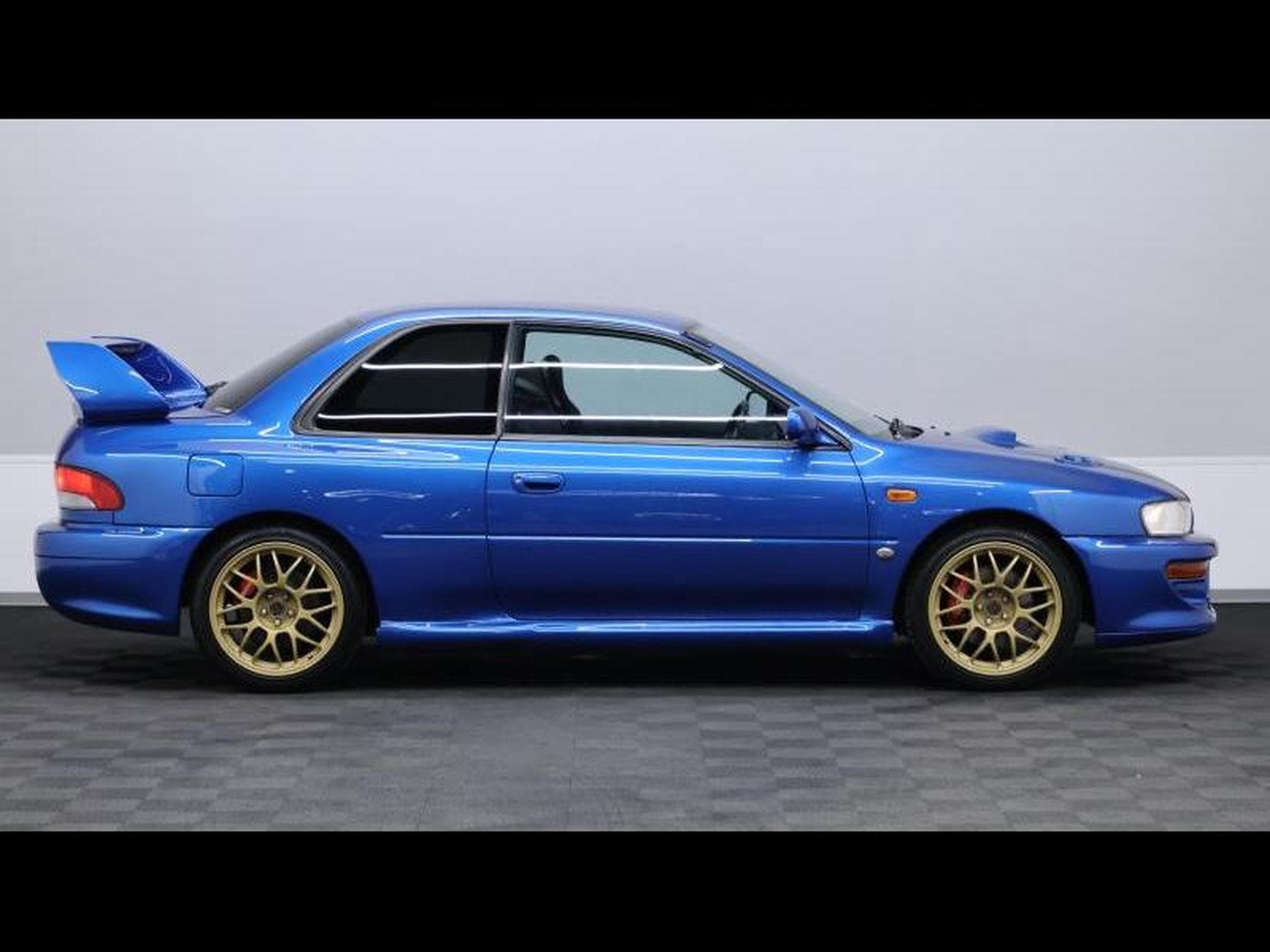 Subaru Impreza 22b 325/400 (1999) - Photo 4