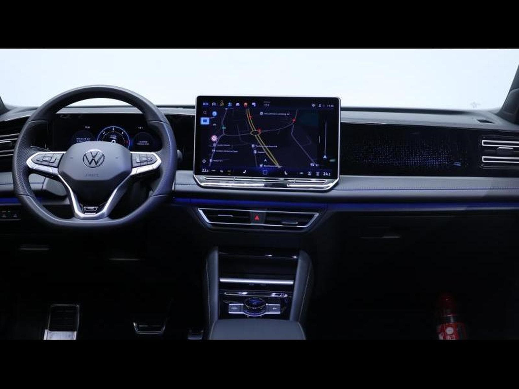 VW Tiguan New Tiguan TDi 150 R-Line Black Style DSG7 (2024) - Photo 13