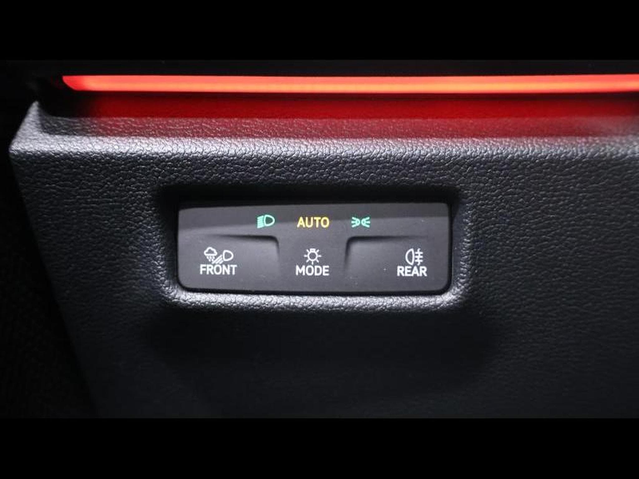 VW Tiguan New Tiguan TDi 150 R-Line Black Style DSG7 (2024) - Photo 29