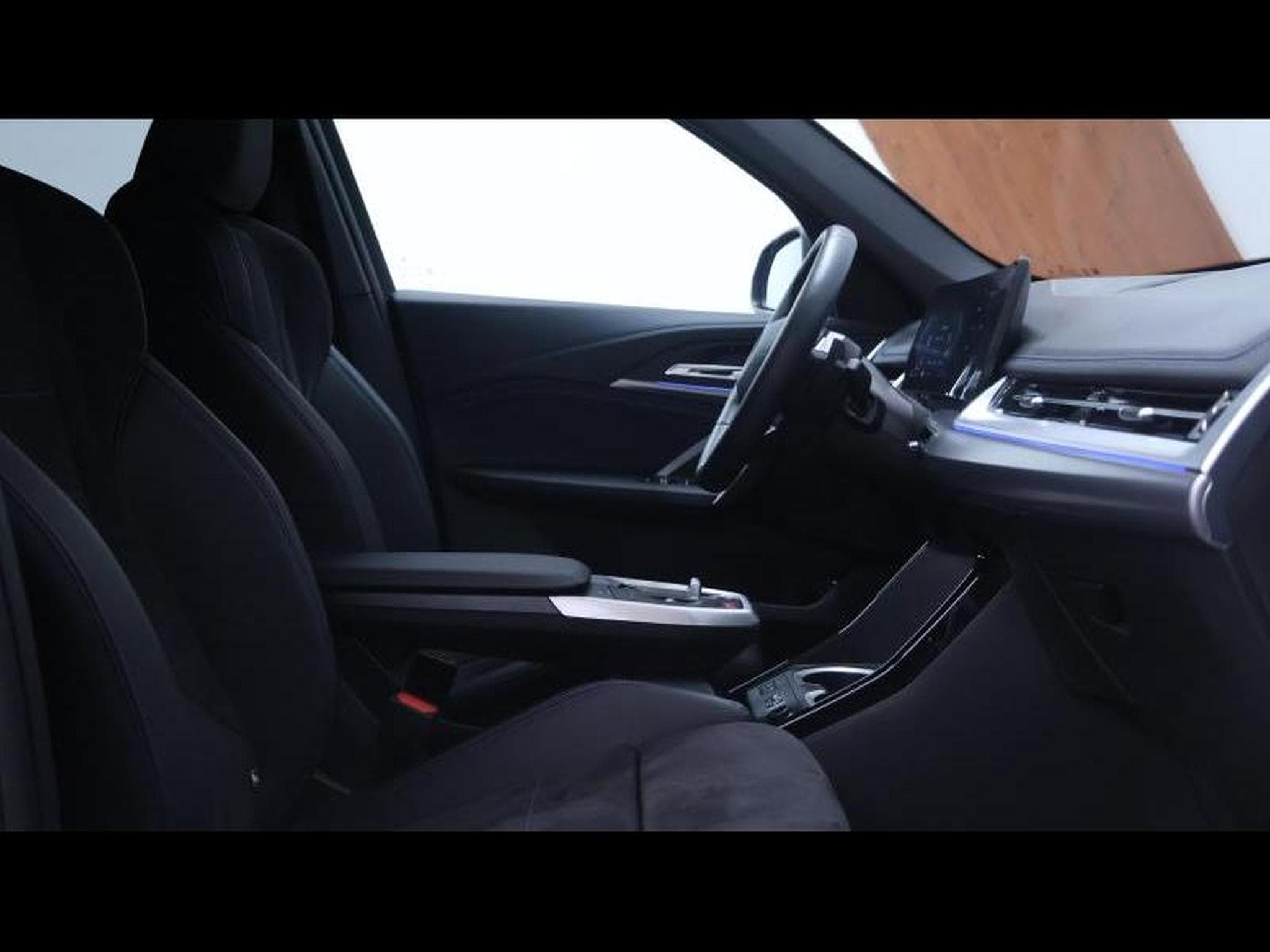 BMW X1 18i sDrive M SPORT  Louyet RE-USED Edition 1 of 10 (2025) - Photo 10