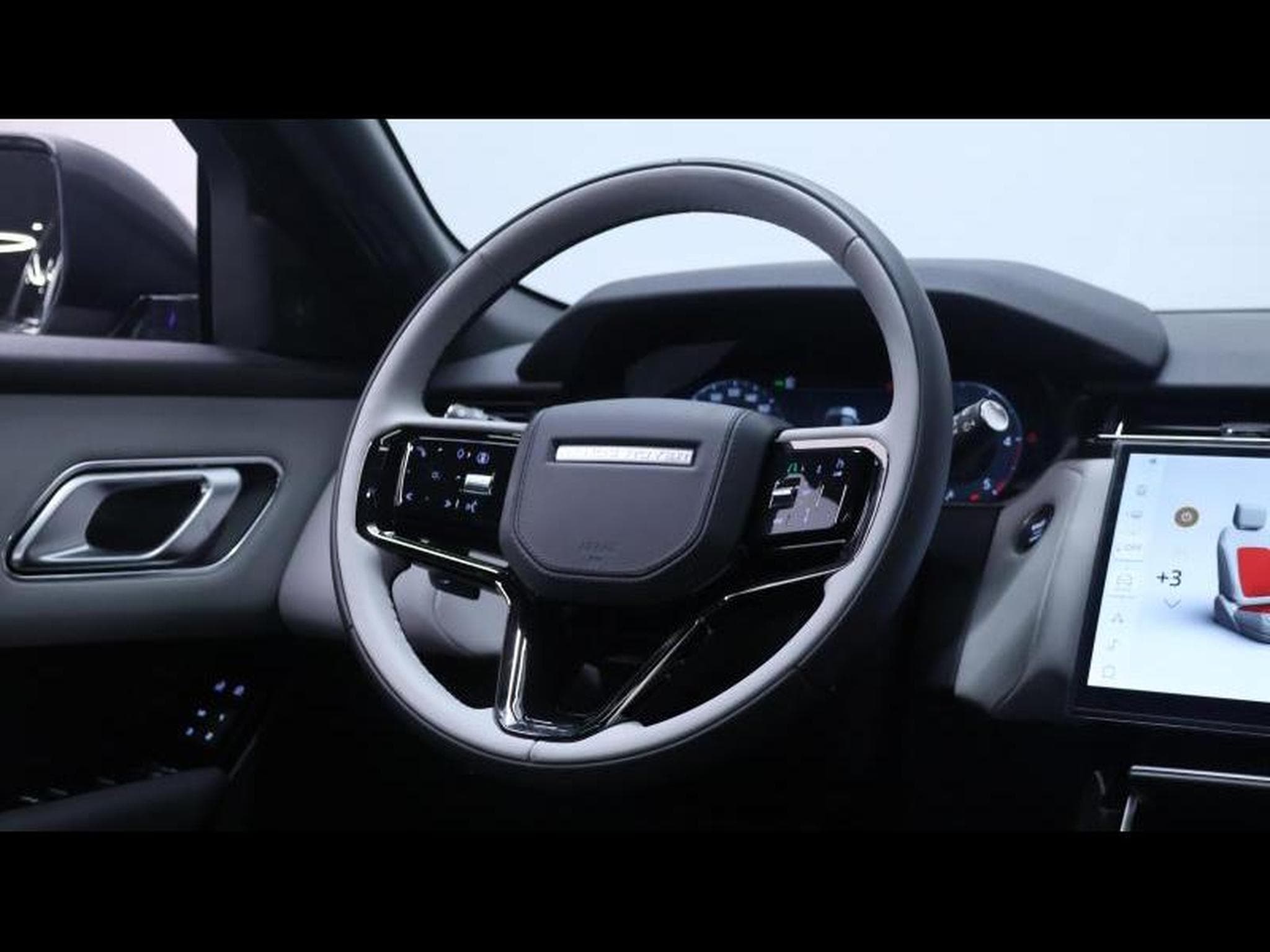 Land-Rover Range Rover Velar D200 S AWD Auto (2026) - Photo 14